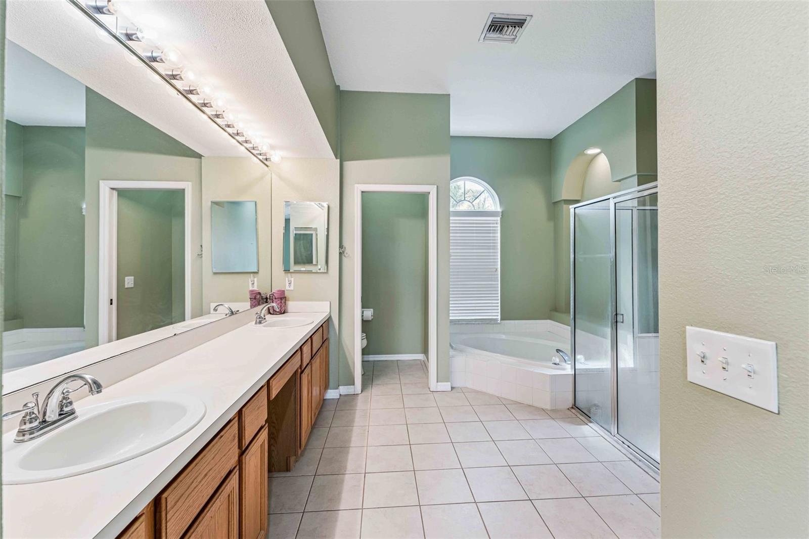 WATERFORD LAKES TR N30 - Residential