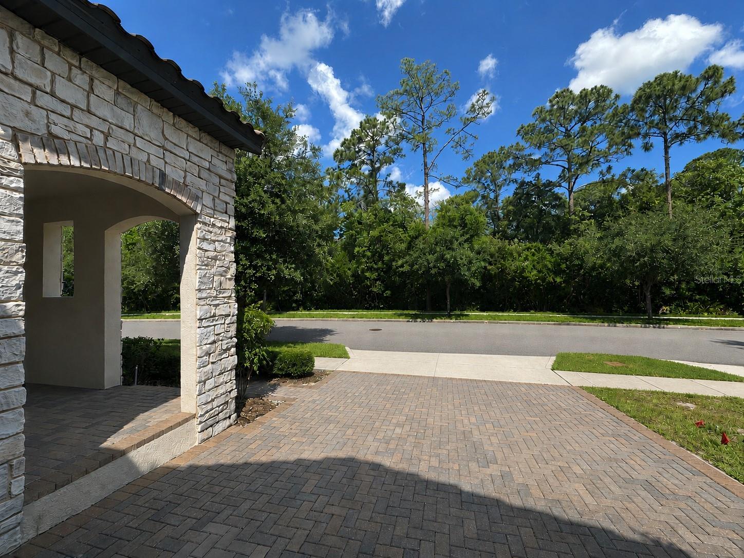 WINDERMERE ISLE - Residential