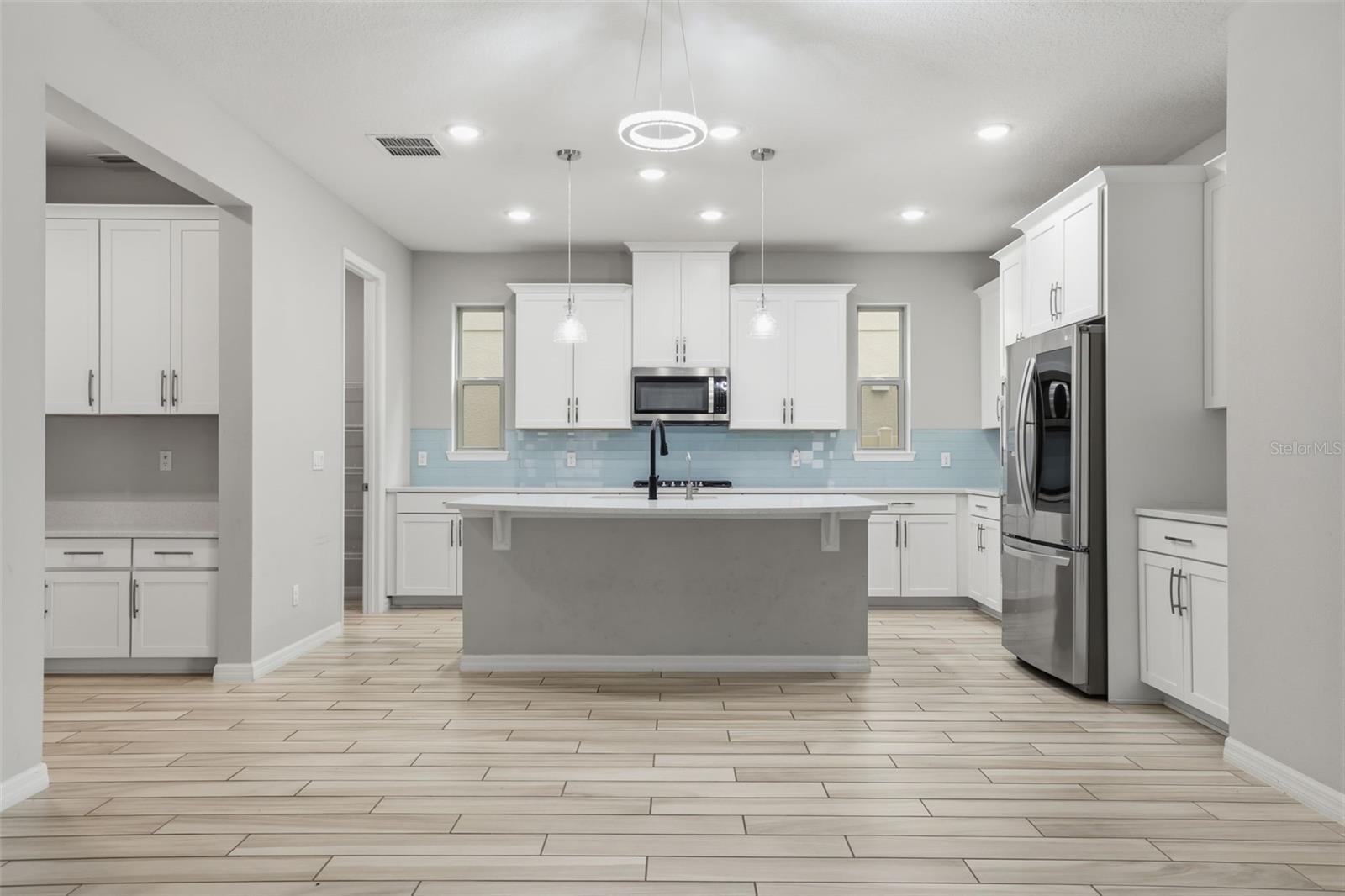 WINDERMERE ISLE - Residential