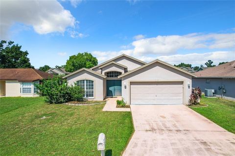 A home in LAKELAND