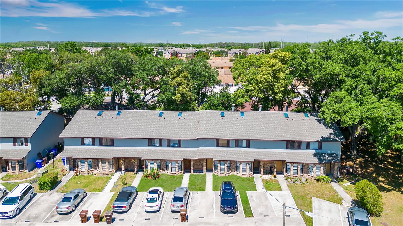 FOXHALL 2 CONDO PH 1 - Residential