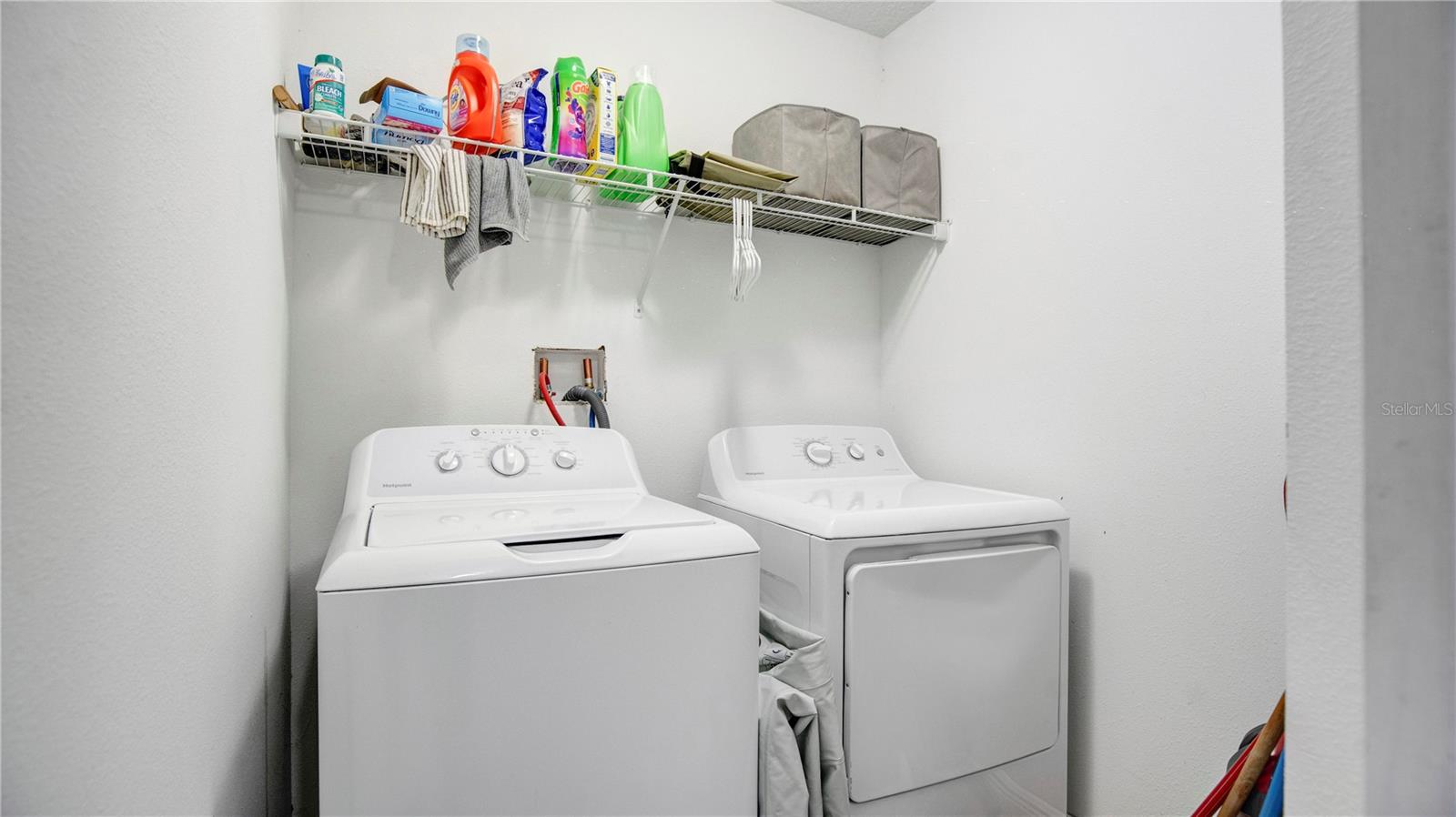 FOXHALL 2 CONDO PH 1 - Residential
