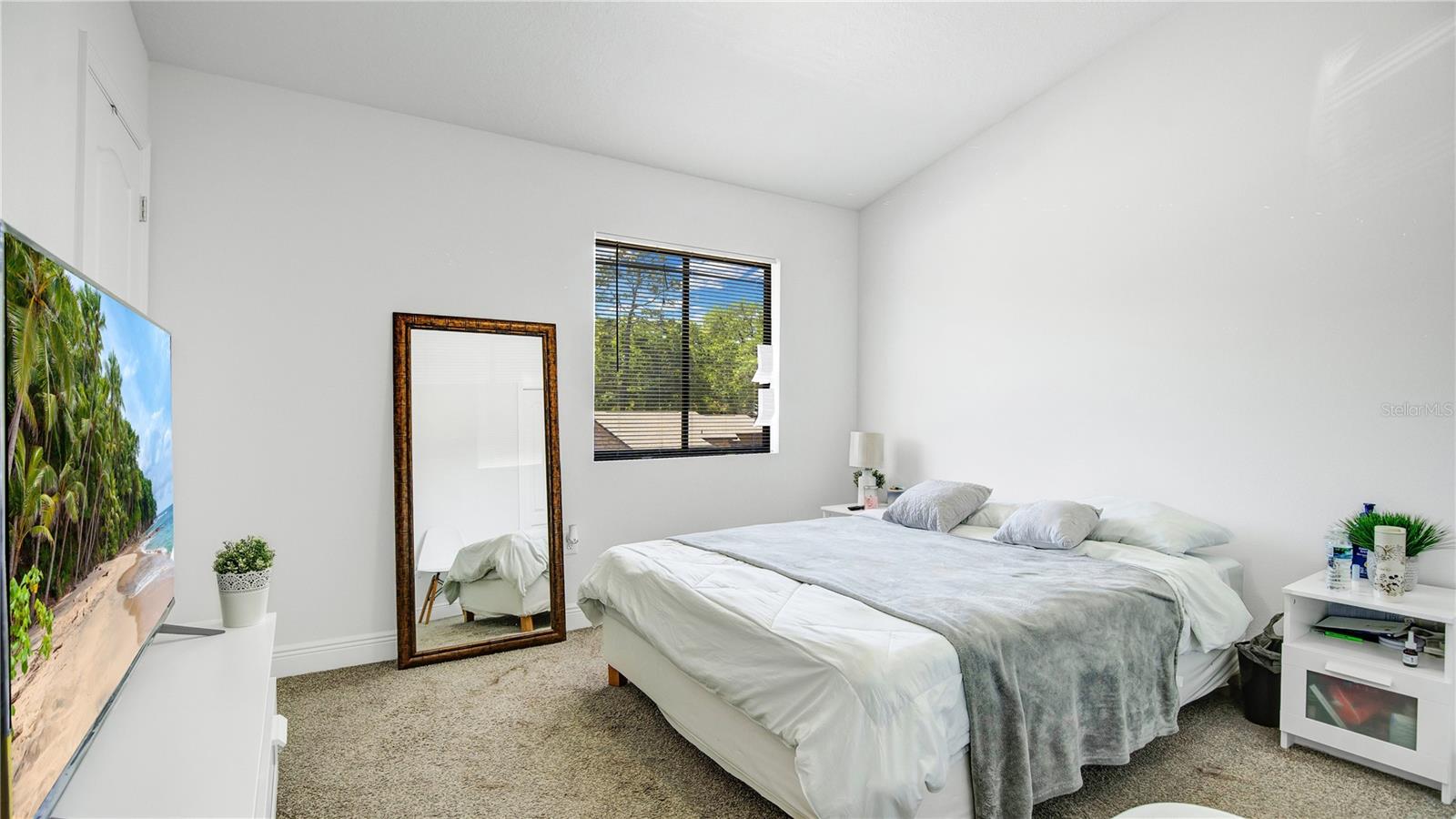 FOXHALL 2 CONDO PH 1 - Residential