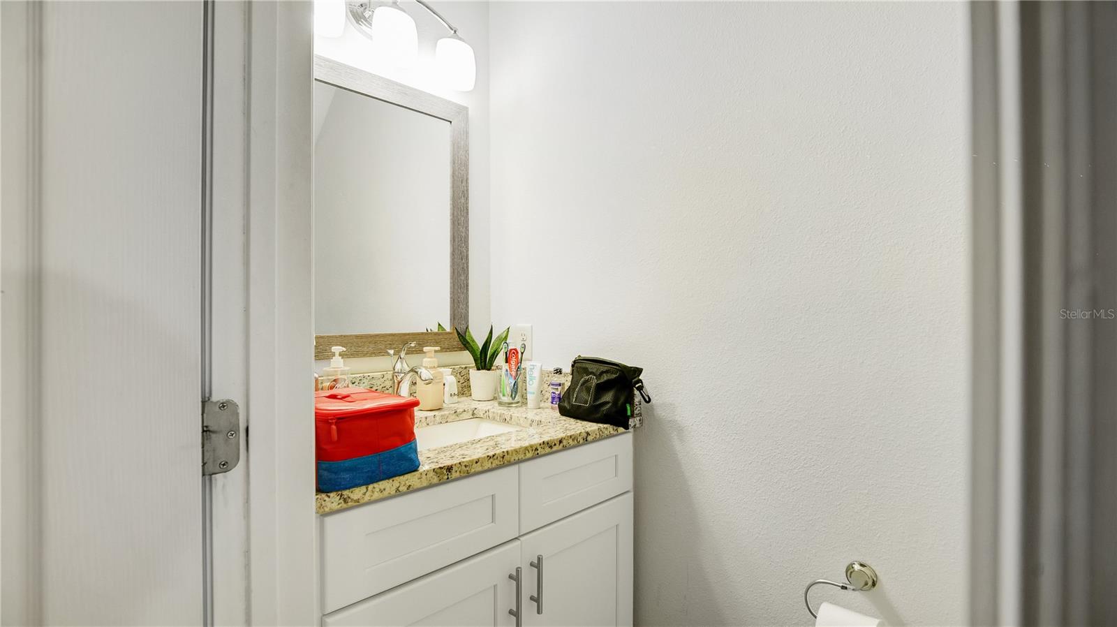 FOXHALL 2 CONDO PH 1 - Residential