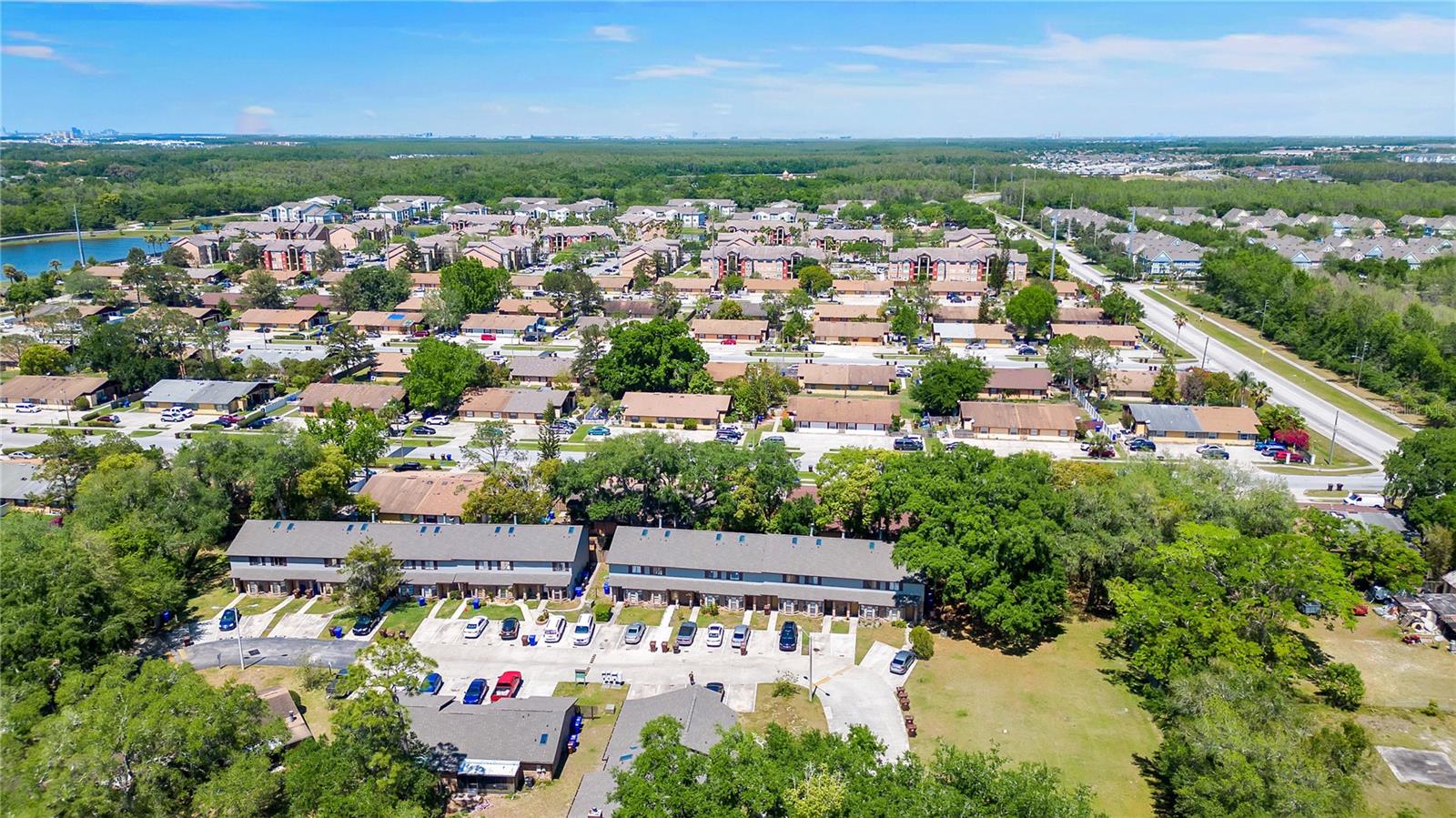 FOXHALL 2 CONDO PH 1 - Residential