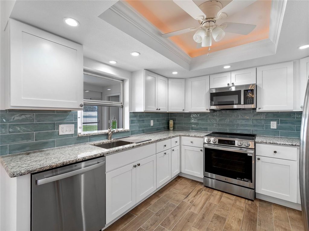 Photo of 52 Circlewood Drive #A1-2, Venice, FL 34293 (MLS # N6141084)