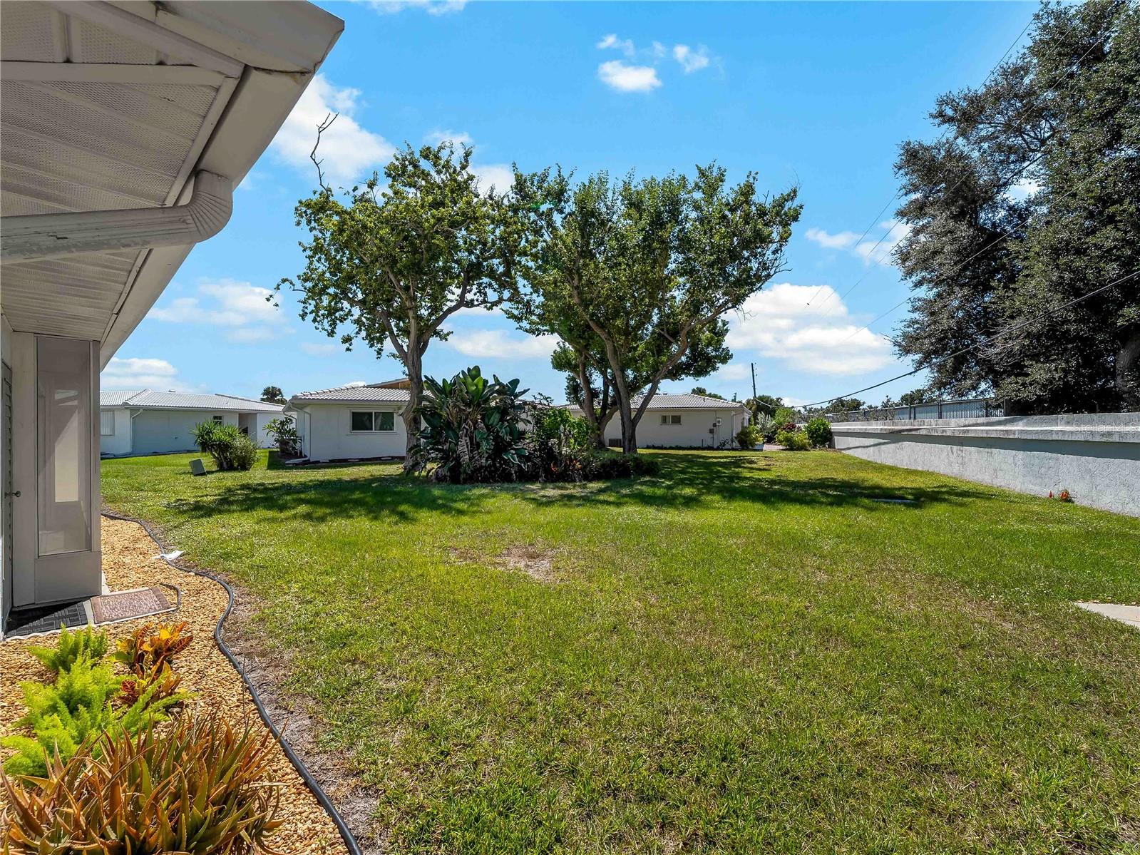 CIRCLE WOODS OF VENICE 1 - Residential