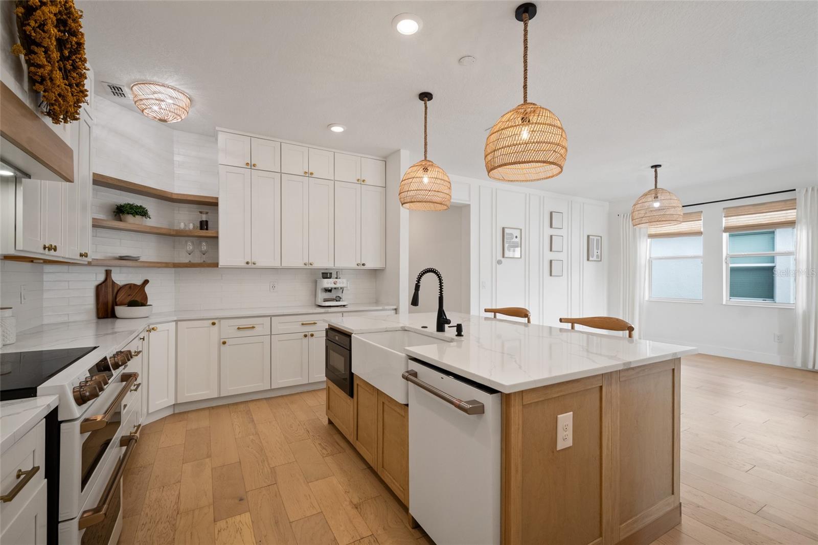 OAKS/MOSS PARK PH 4 - Residential