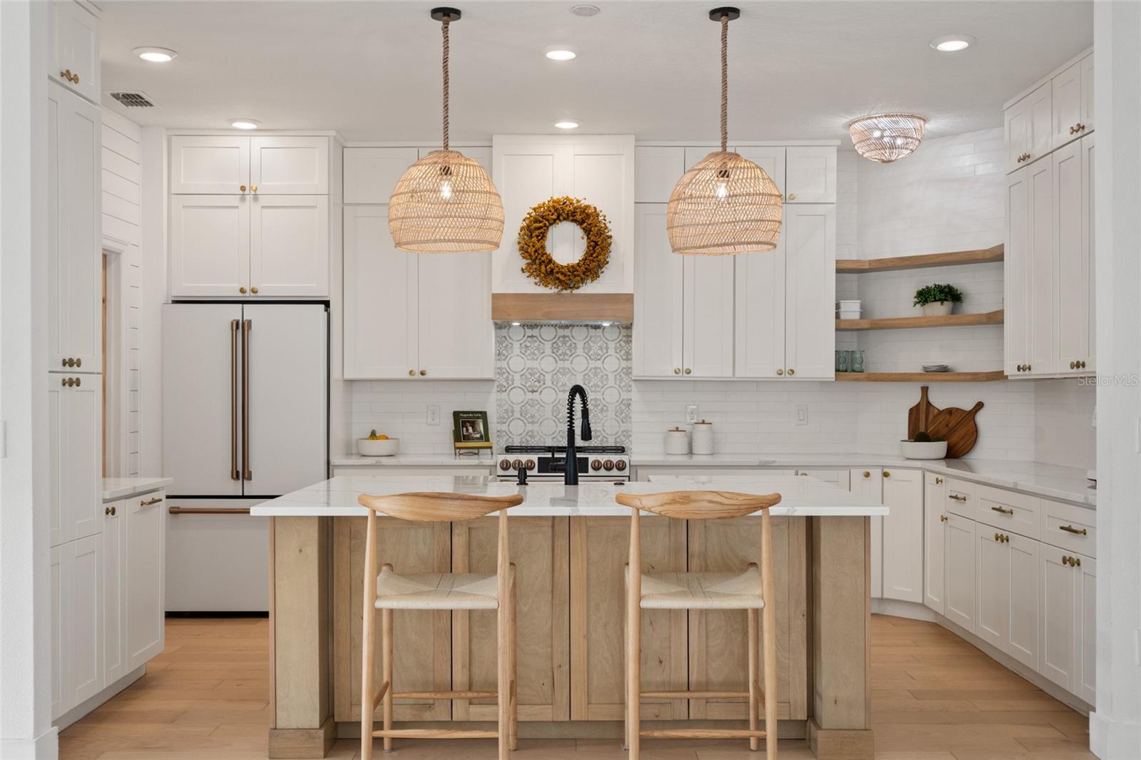 OAKS/MOSS PARK PH 4 - Residential