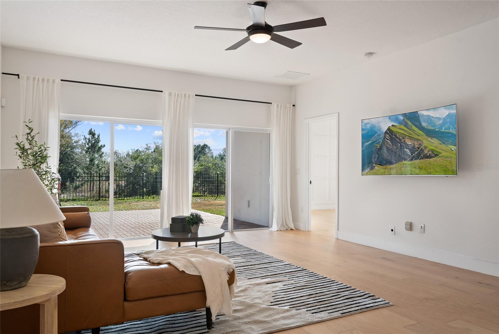 OAKS/MOSS PARK PH 4 - Residential