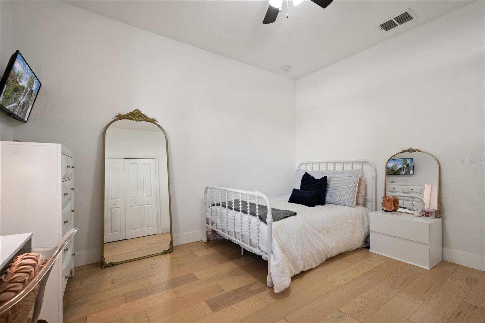 OAKS/MOSS PARK PH 4 - Residential