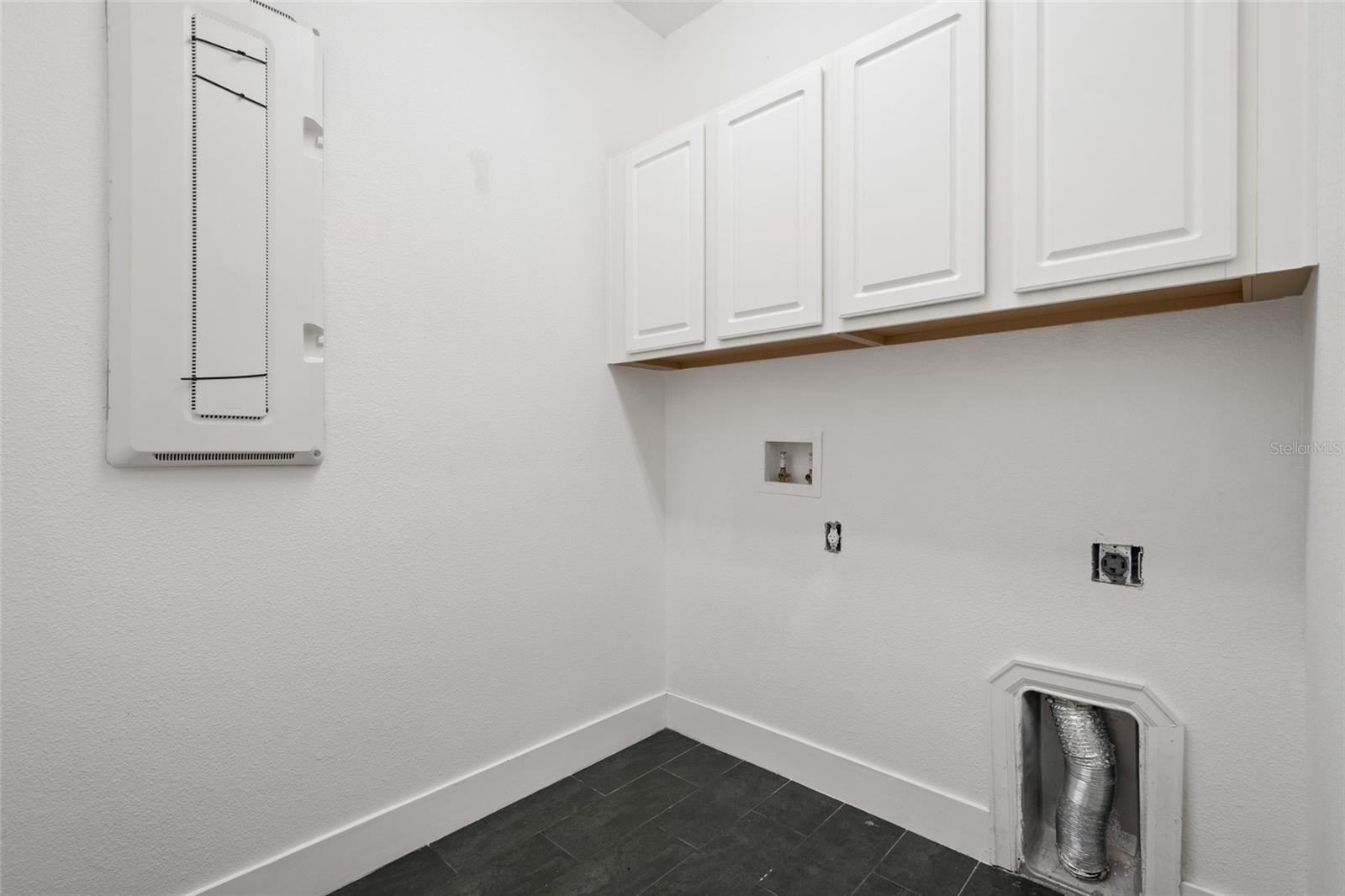 OAKS/MOSS PARK PH 4 - Residential