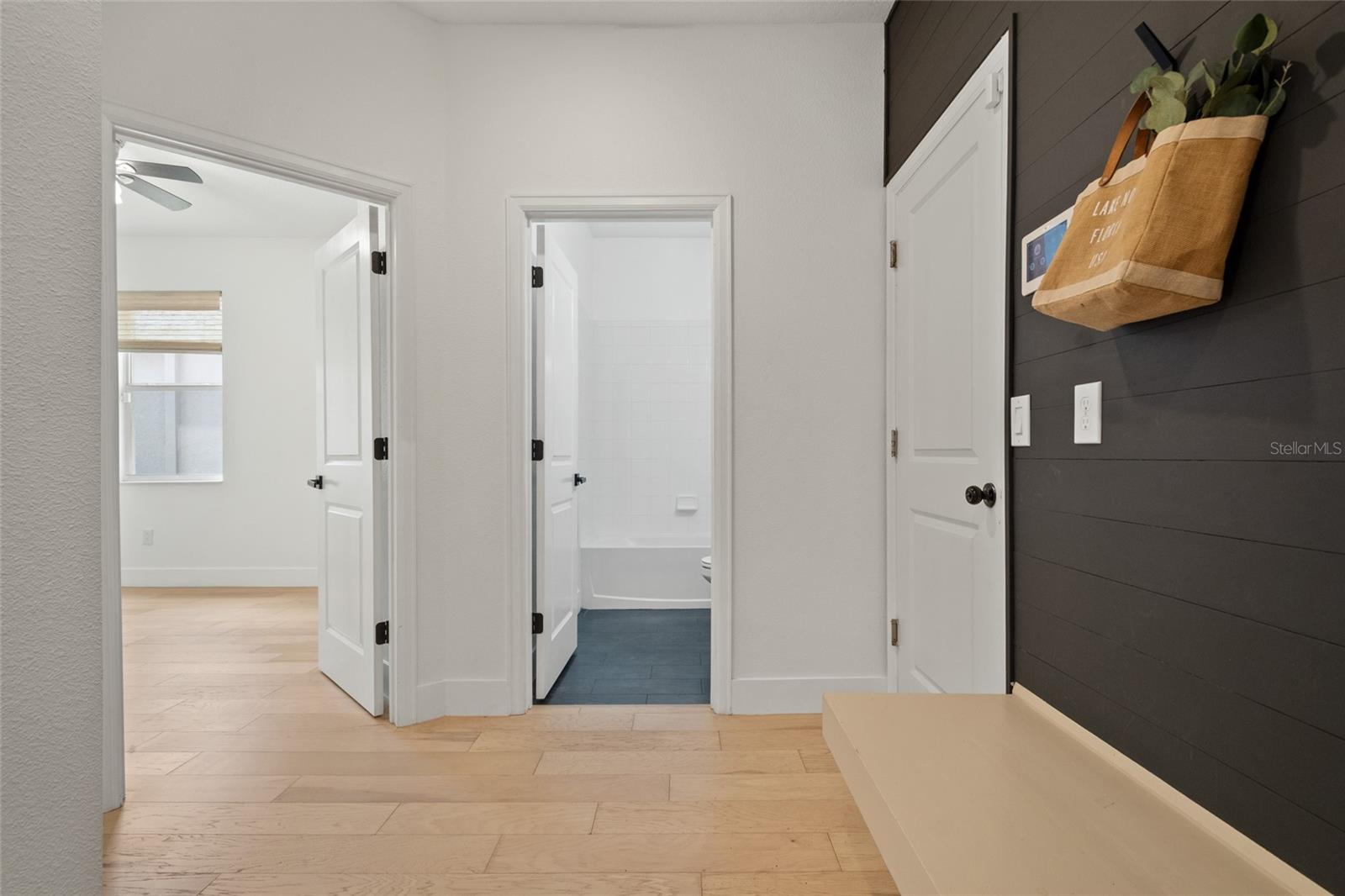 OAKS/MOSS PARK PH 4 - Residential