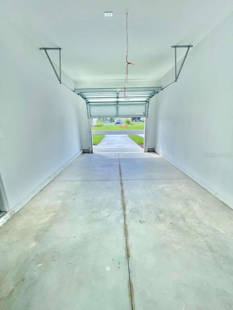 TEMPLES XING - Residential Lease