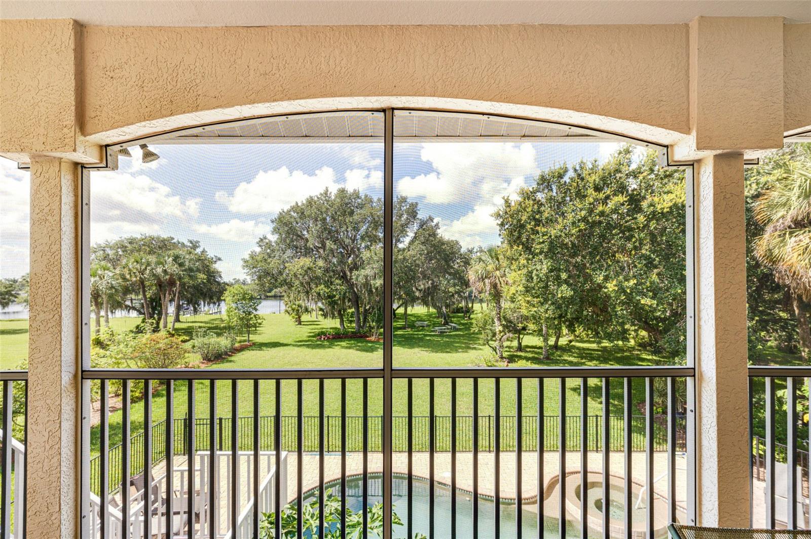 DUKE HWY - Residential