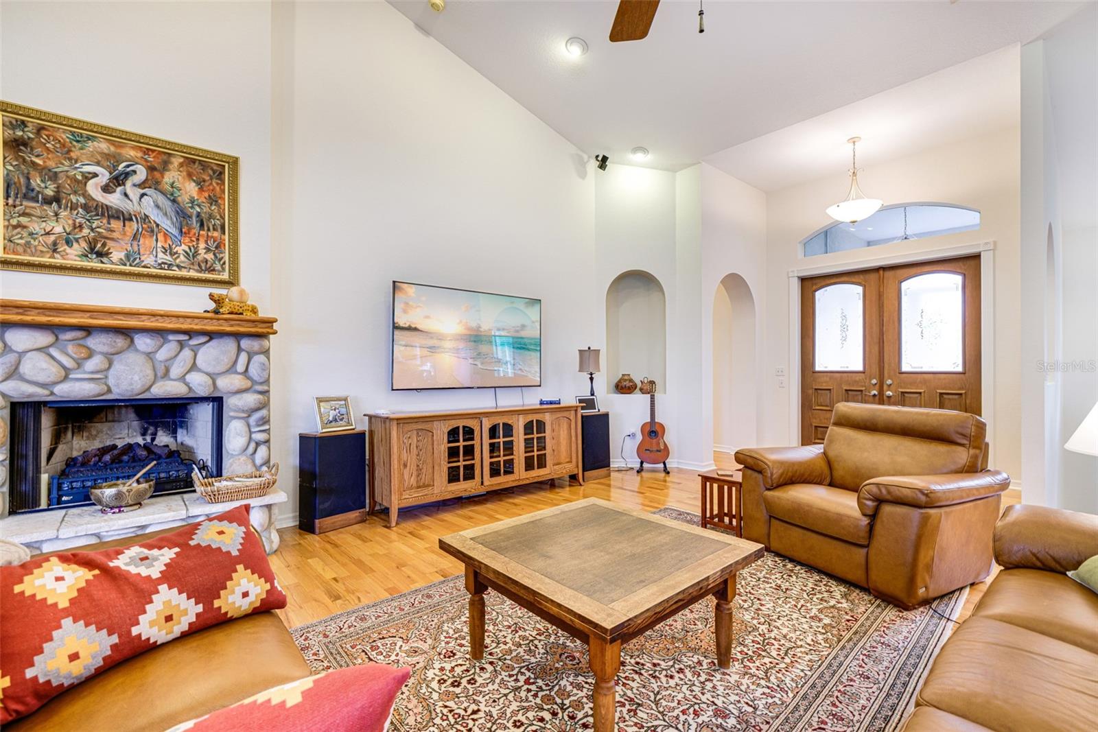 DUKE HWY - Residential