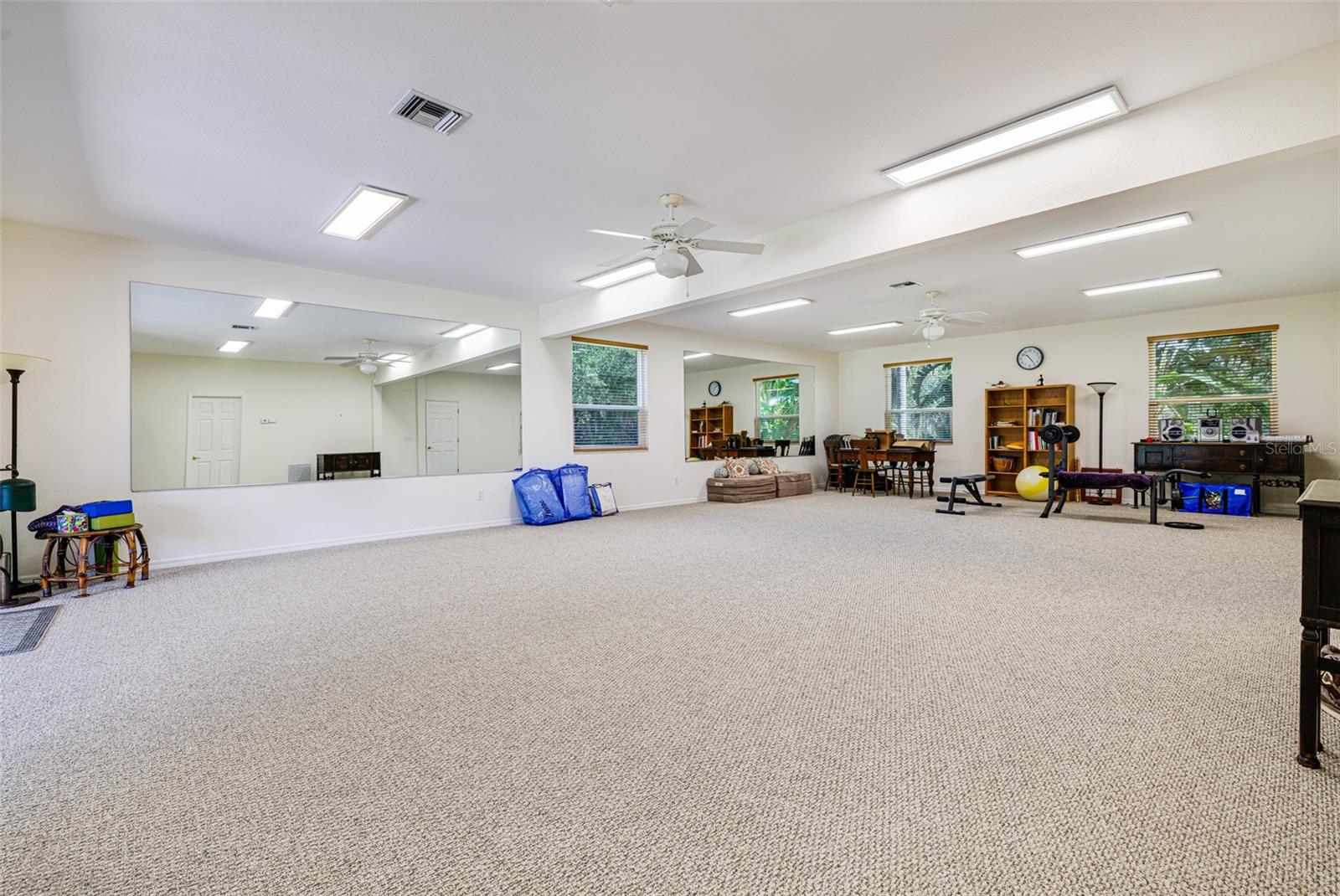 DUKE HWY - Residential