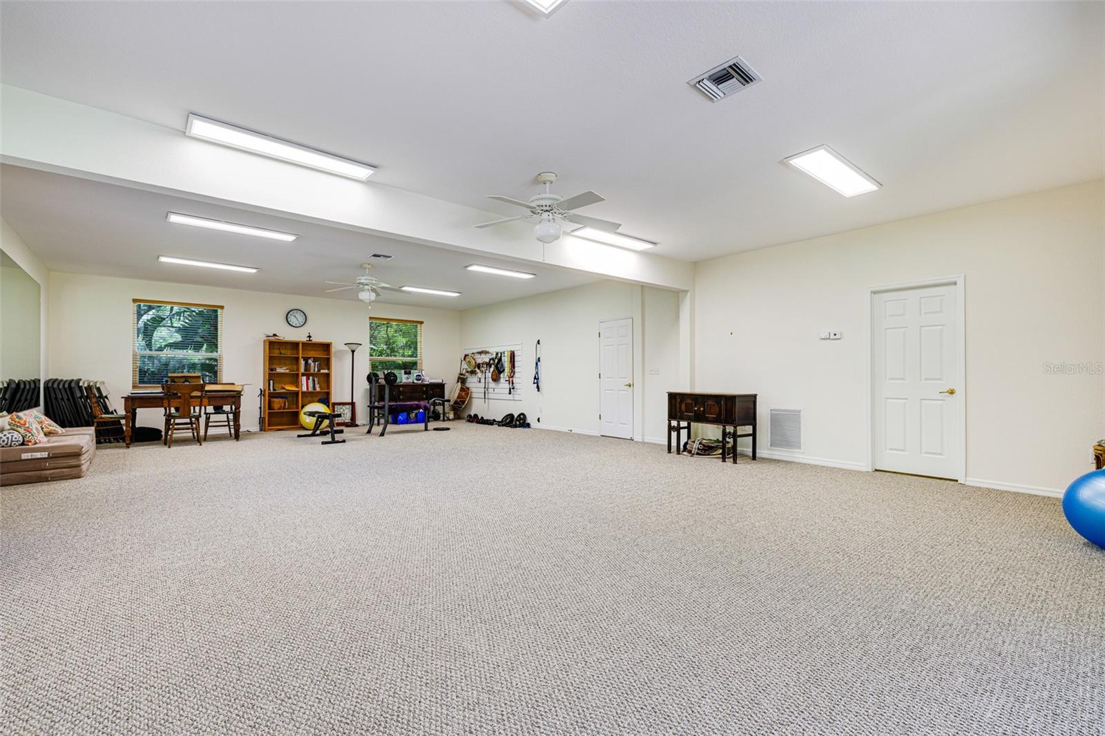 DUKE HWY - Residential