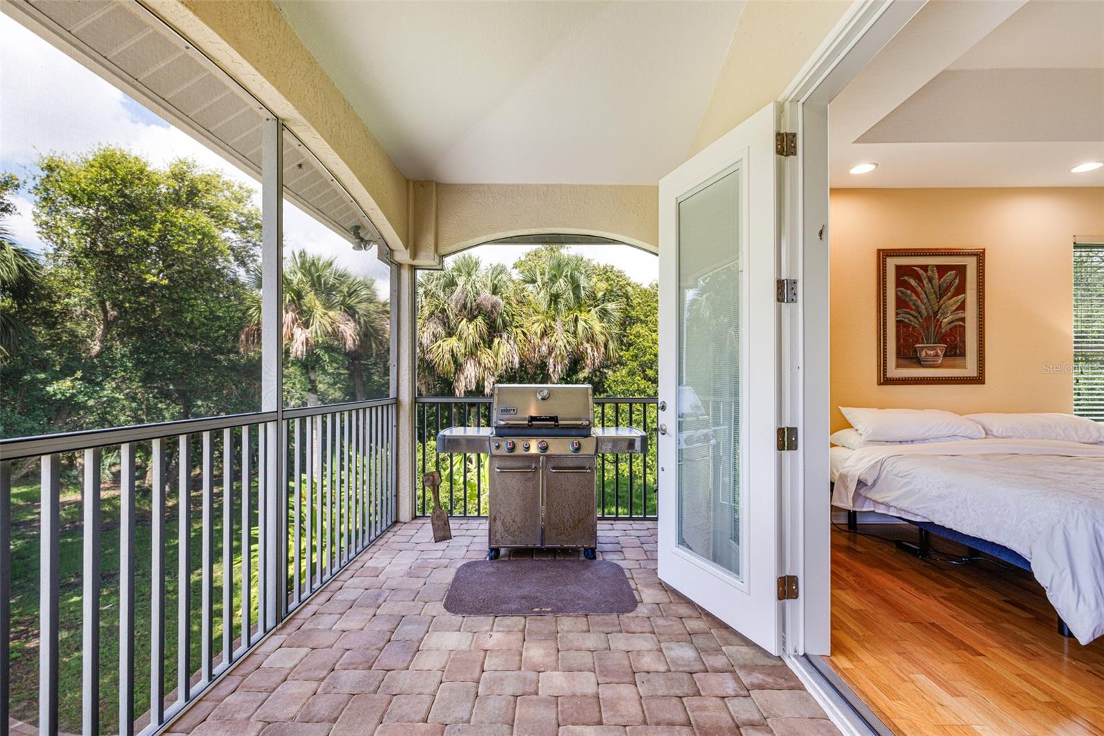 DUKE HWY - Residential