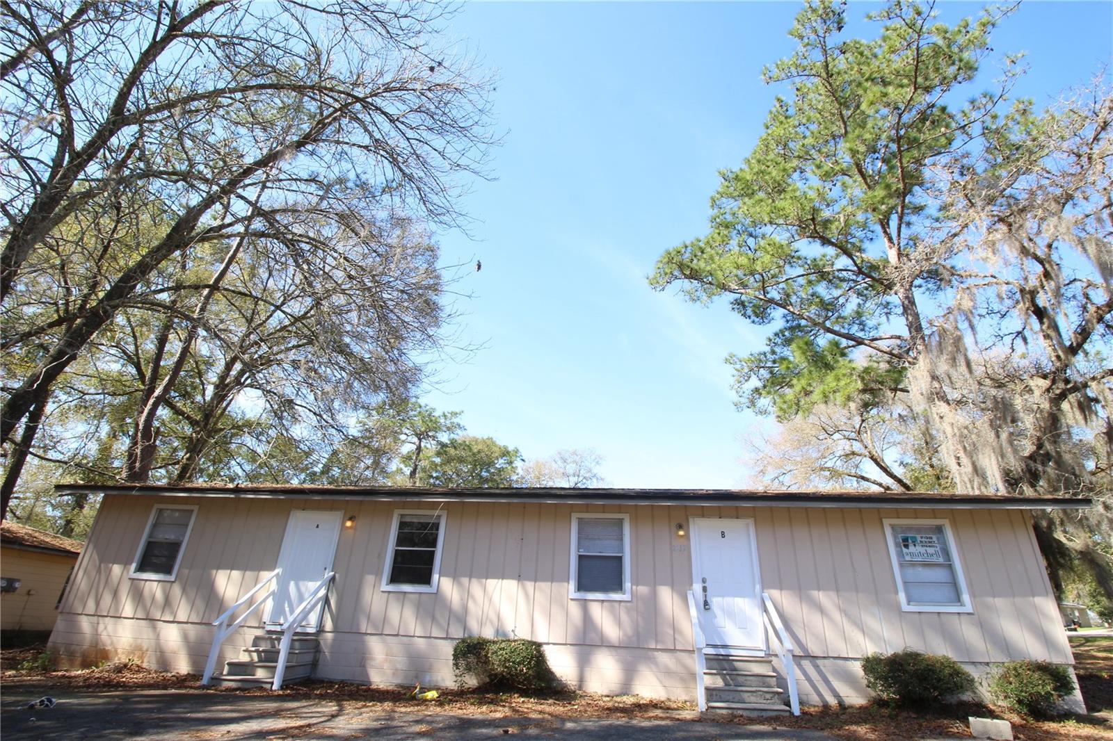 Income-Producing Duplex in Hammock Oaks – A Smart Investment Opportunity!
Discover this fantastic 2-bedroom, 1-bathroom duplex in the desirable Hammock Oaks community! This income-producing property offers two well-maintained rental units, each featuring recent updates that make them highly attractive to tenants.
Both units boast luxury vinyl plank (LVP) flooring in the common areas, creating a modern and durable living space. The updated kitchens offer contemporary finishes, ensuring style and functionality. Cozy carpeted bedrooms provide comfort, while the open floor plans enhance the sense of space. New Roof in 2023, New Water Heater in (A).
Whether you're a savvy investor looking for steady rental income or a homeowner seeking an income-producing opportunity, this duplex is a must-see. Don't miss out on this turnkey property in a prime location!