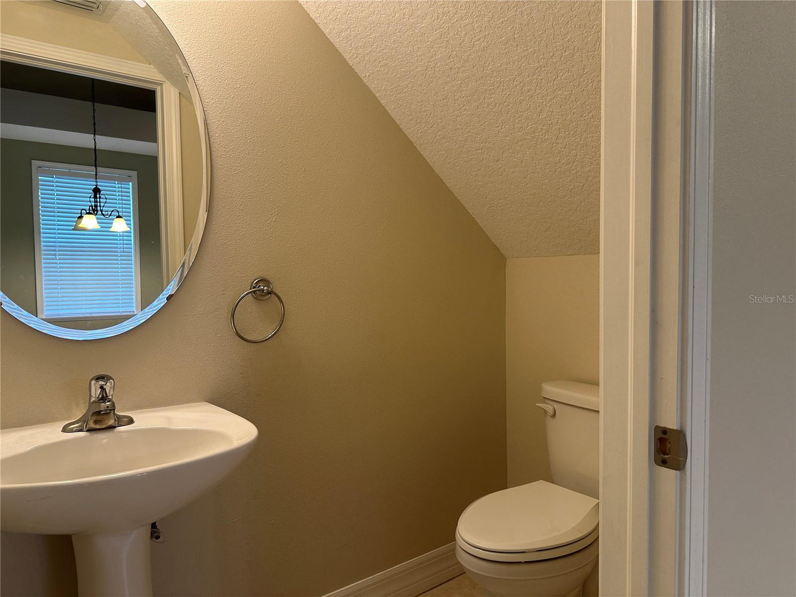 TAMPASHORES HOTEL PLAZA SEC - Residential Lease