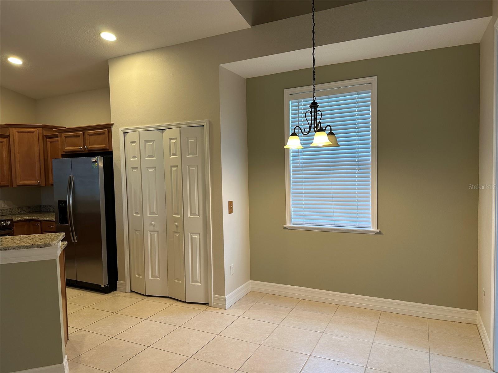 TAMPASHORES HOTEL PLAZA SEC - Residential Lease