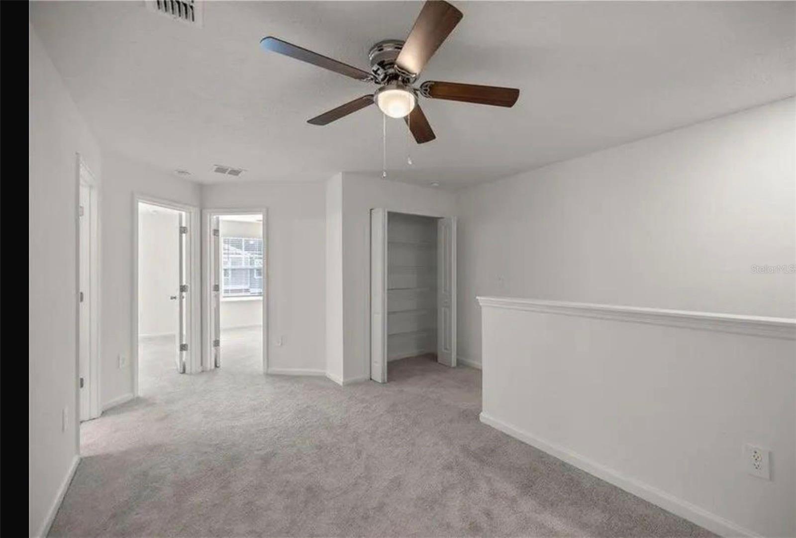 OAK HAMMOCK - Residential Lease