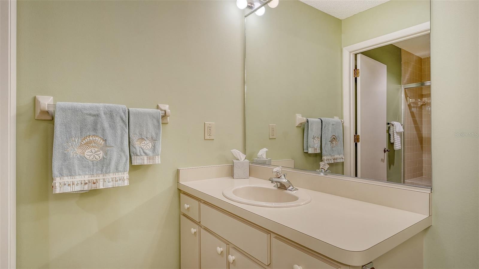 CRESTWOOD VILLAGE OF SARA 3 - Residential