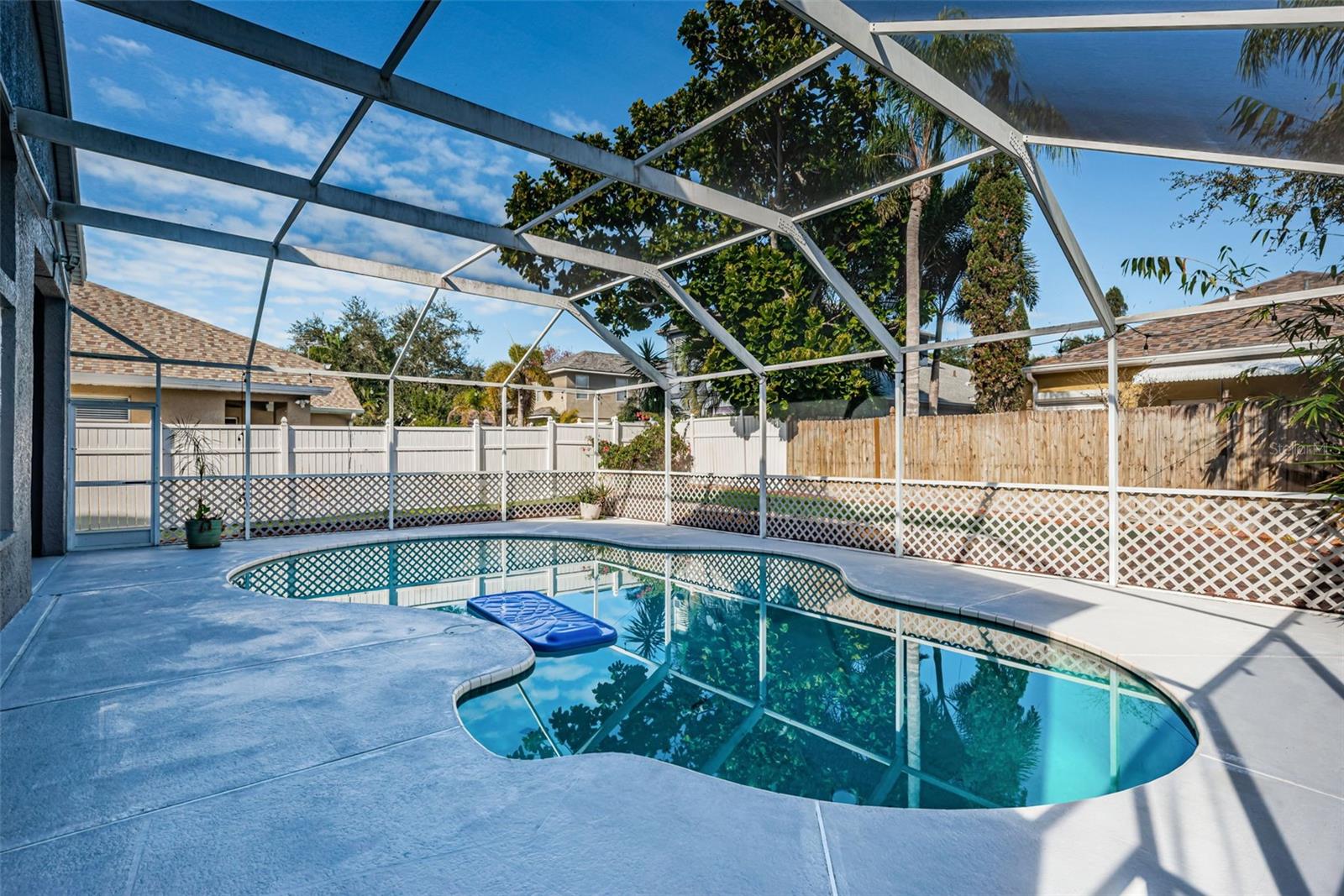 GRASSY POINTE - PH 1 - Residential