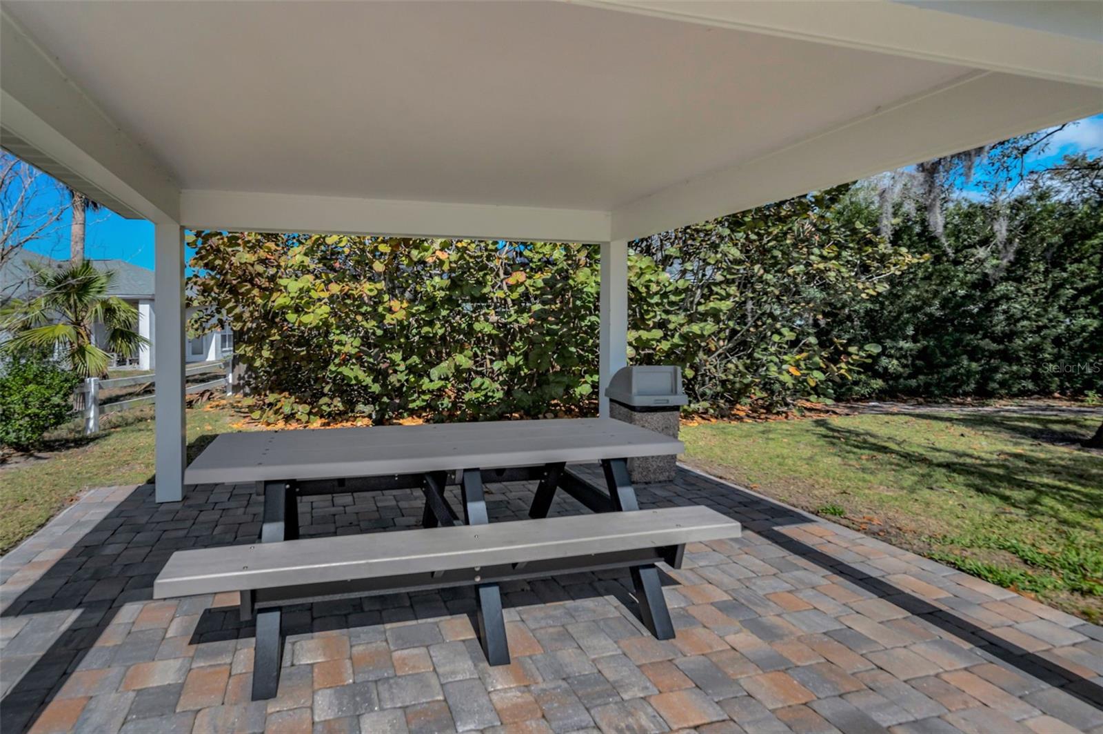 GRASSY POINTE - PH 1 - Residential