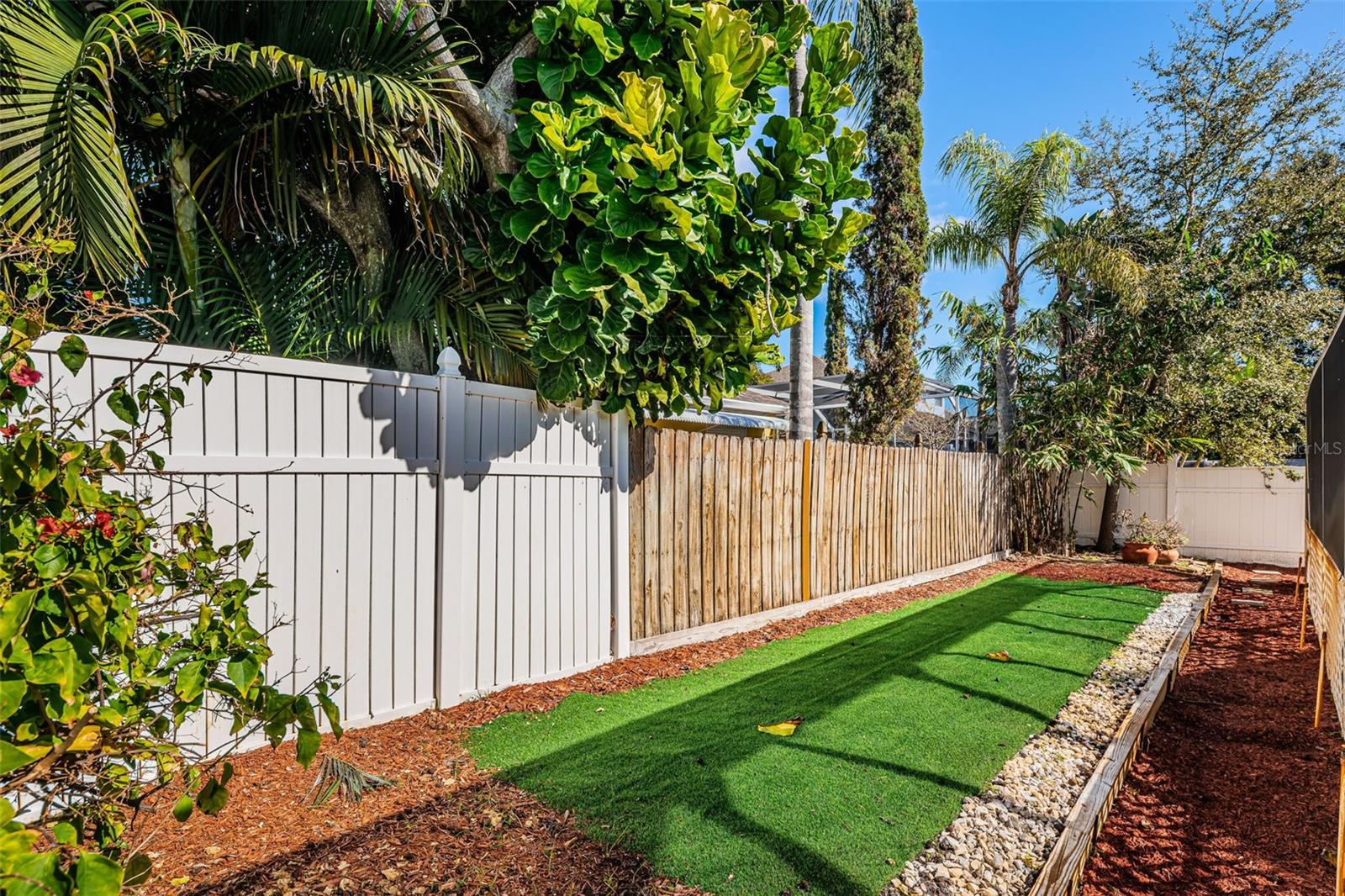 GRASSY POINTE - PH 1 - Residential