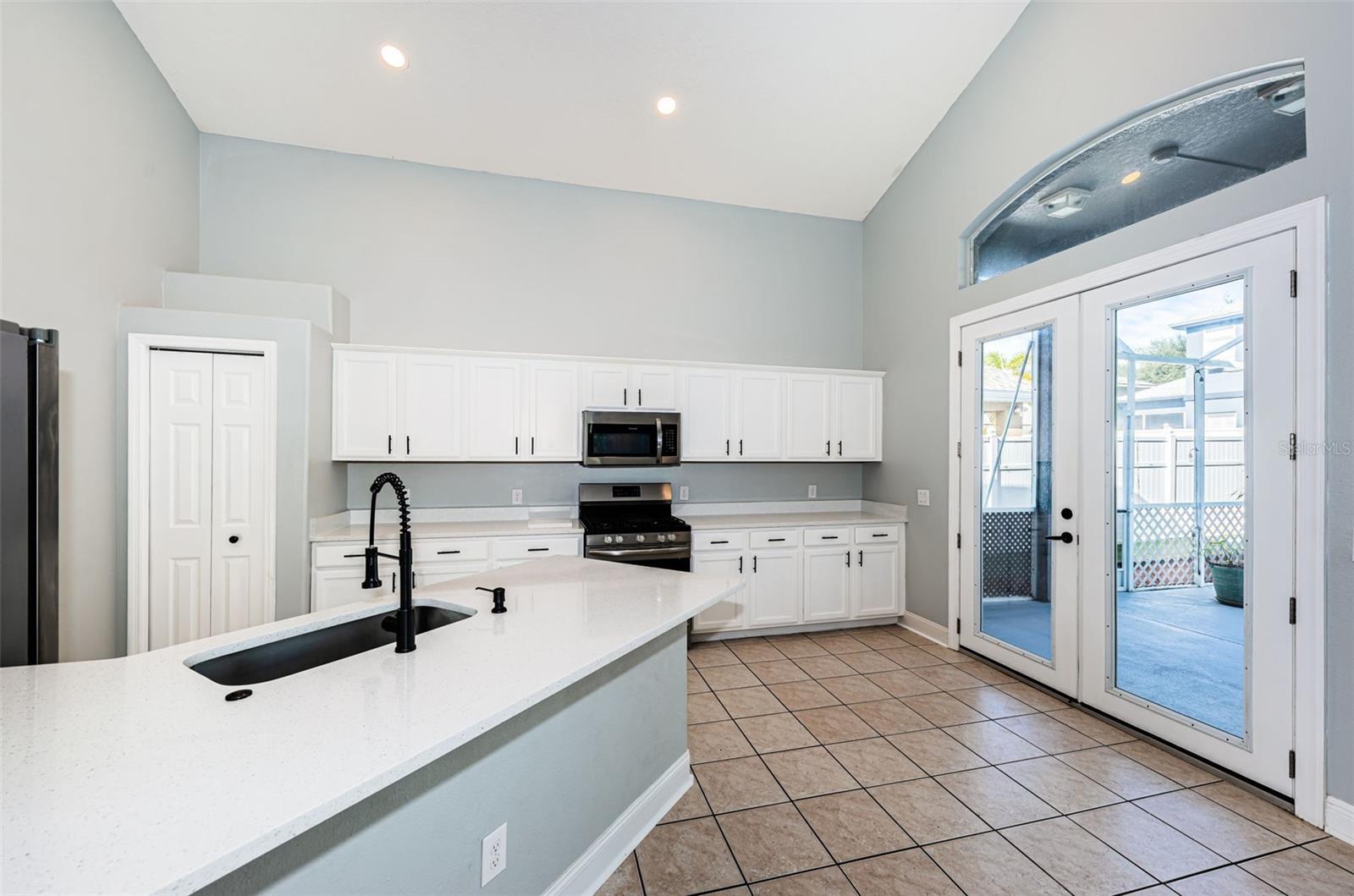 GRASSY POINTE - PH 1 - Residential