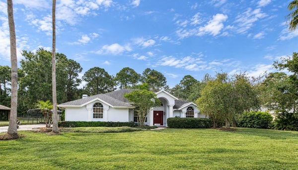 24 KEEBLE AVE, DEBARY, FL 32713 - Image 6e59dcd90fc08fbcd590697d119ca74e/466886689