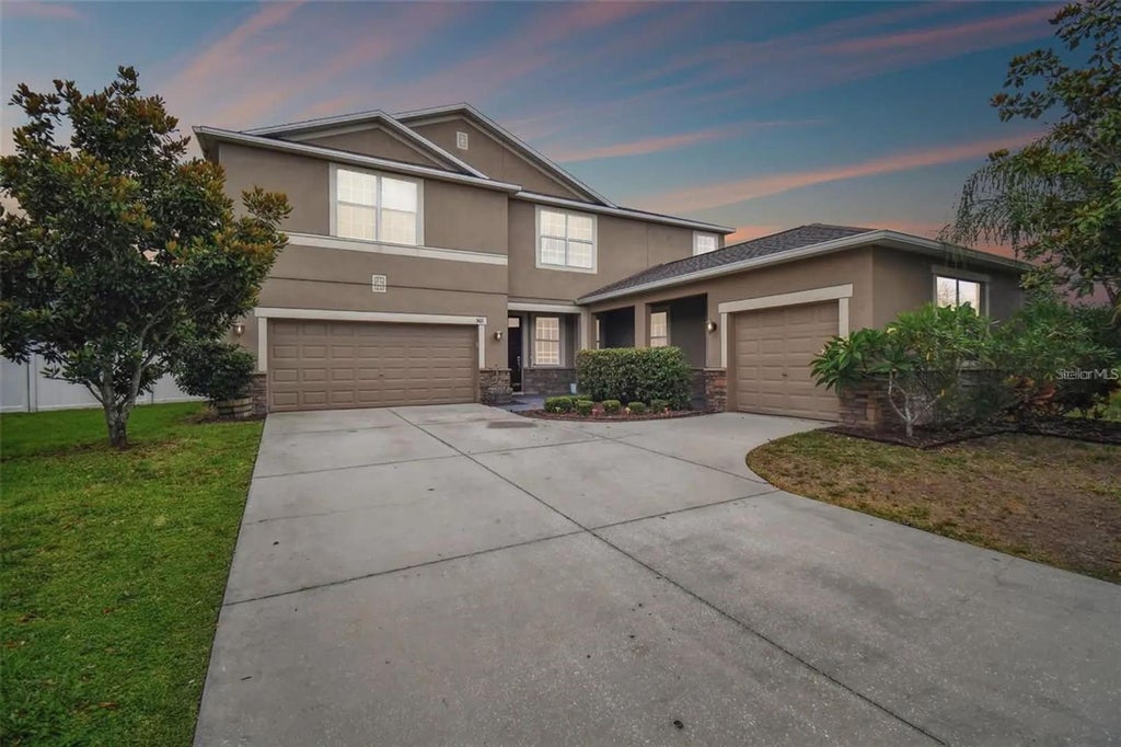 Photo of 501 Washita Stone Drive, Ruskin, FL 33570 (MLS # A4706650)