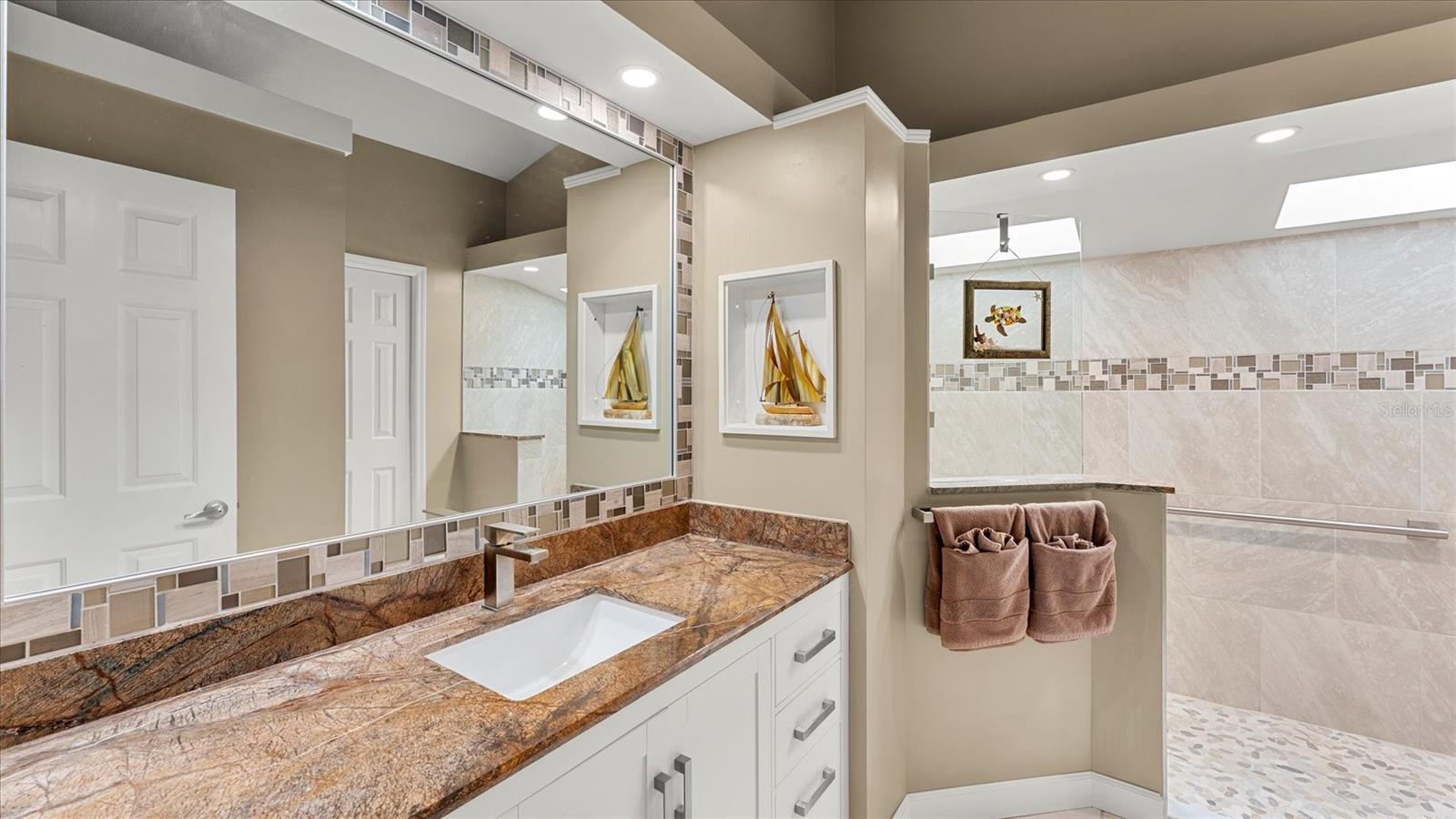 GULF VIEW ESTATES - Residential