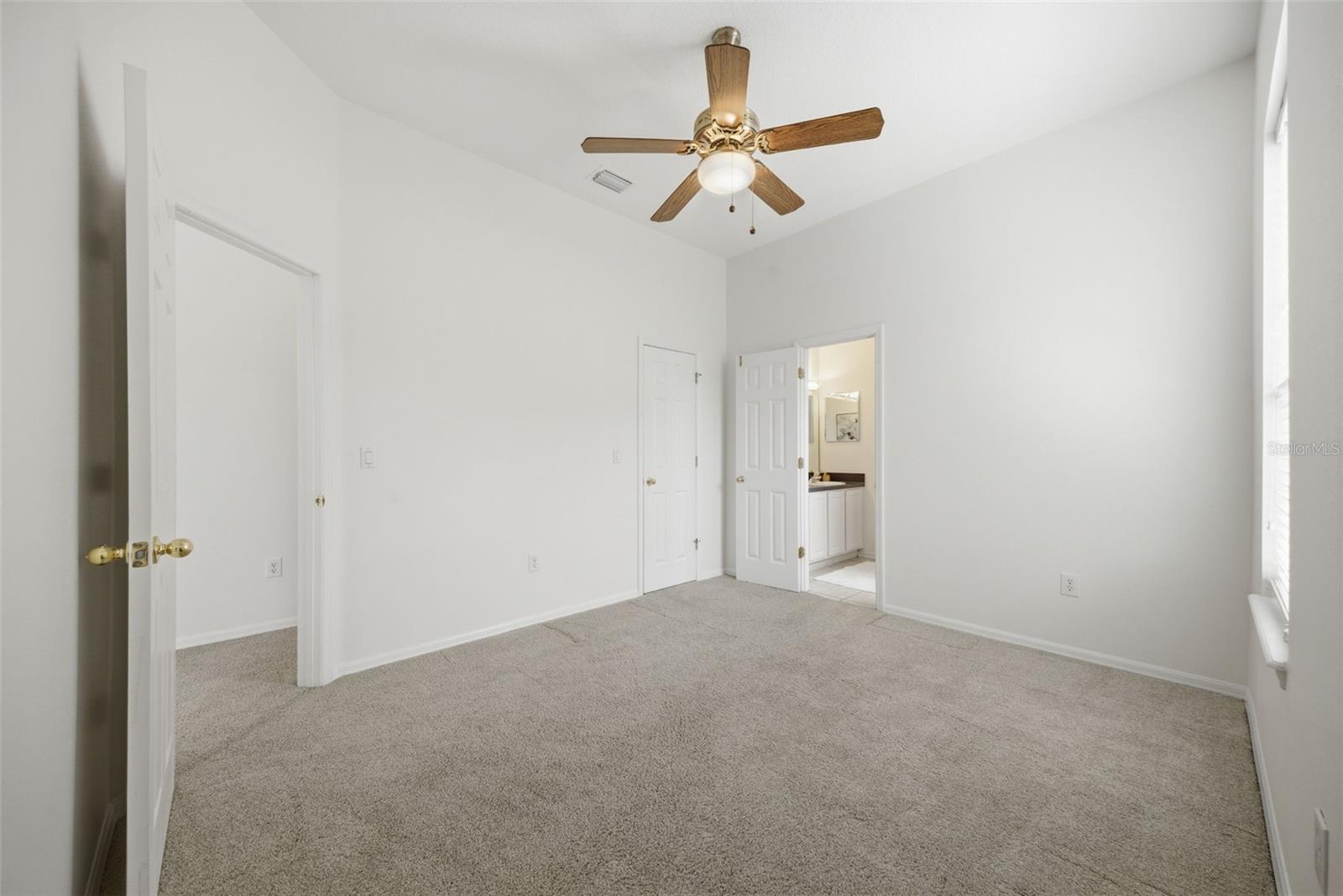 VILLAROSA N - Residential