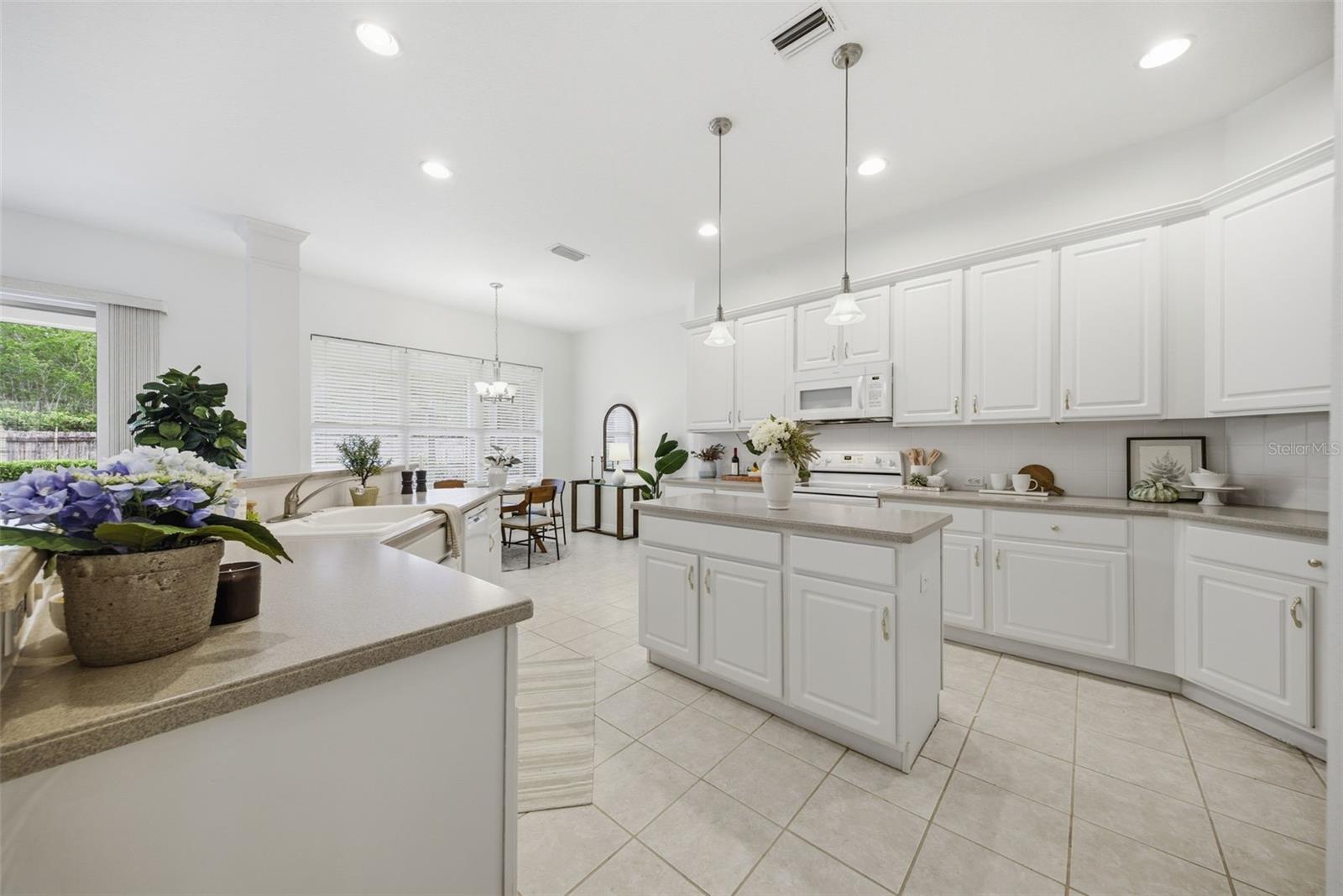 VILLAROSA N - Residential