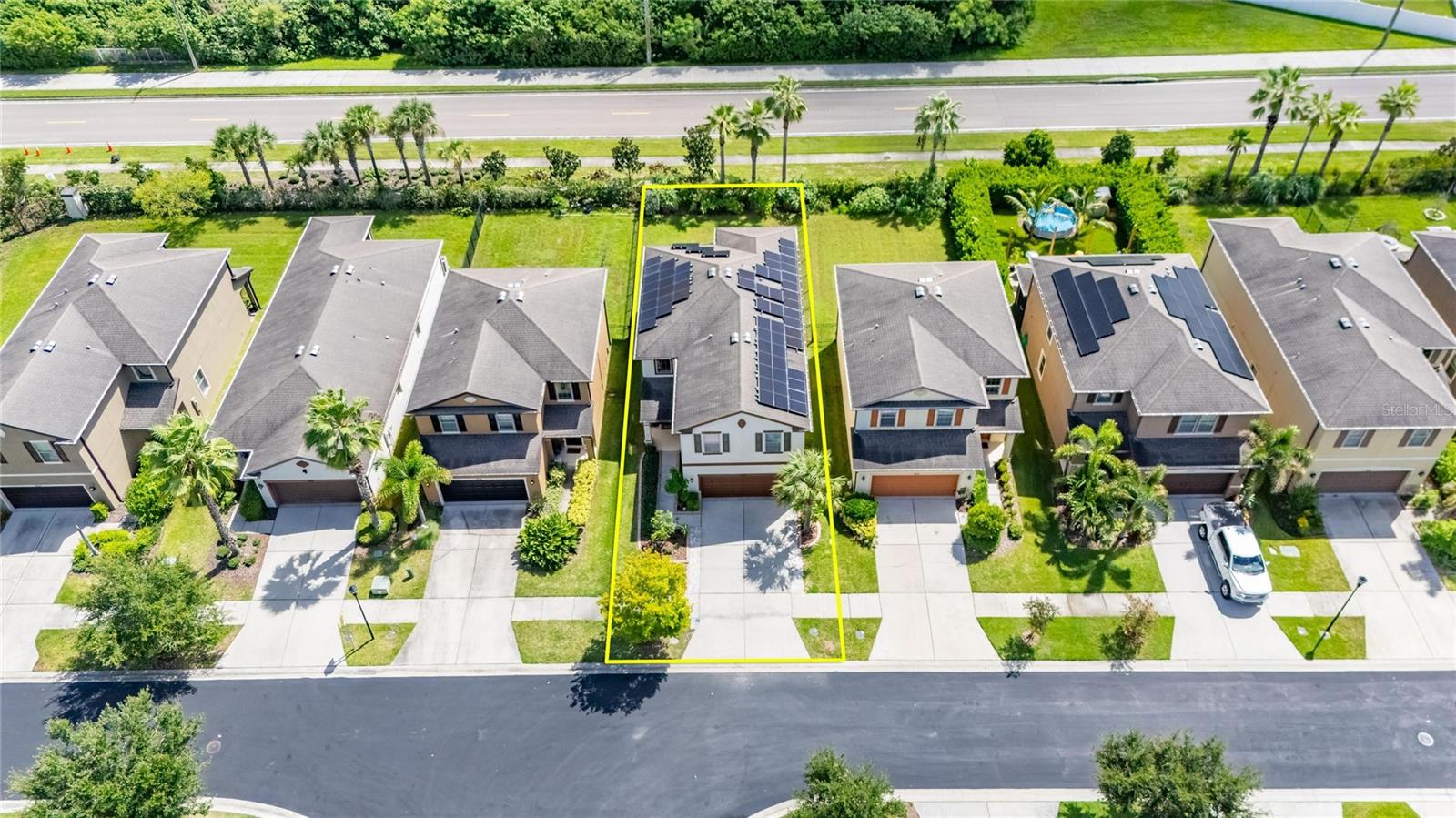 1521 CUSTER BAYOU STREET