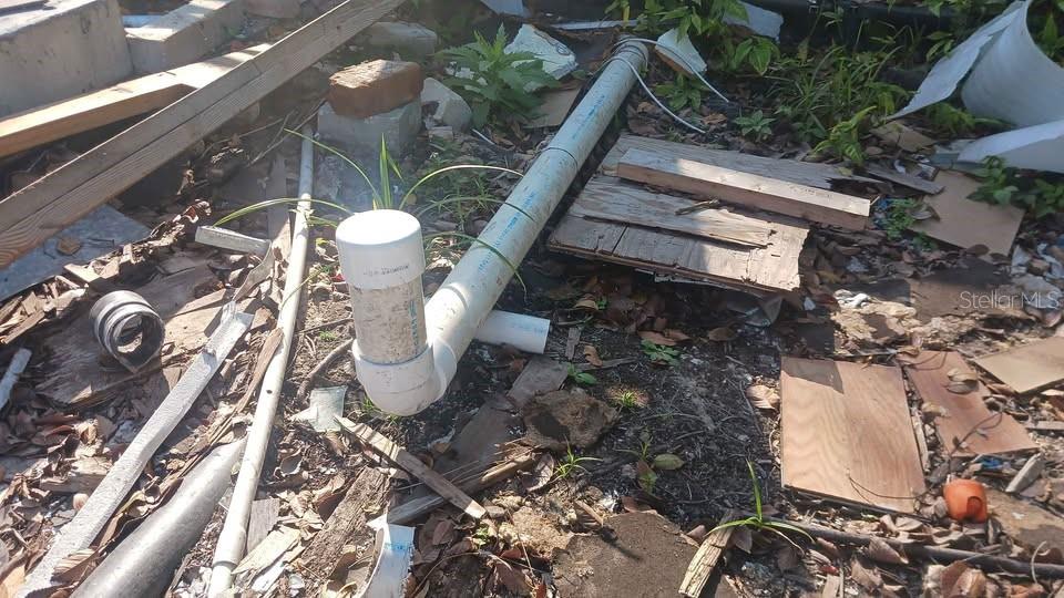 TRAILER HAVEN - Land