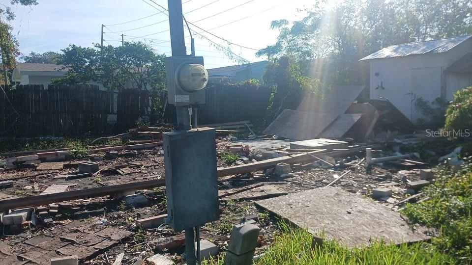 TRAILER HAVEN - Land