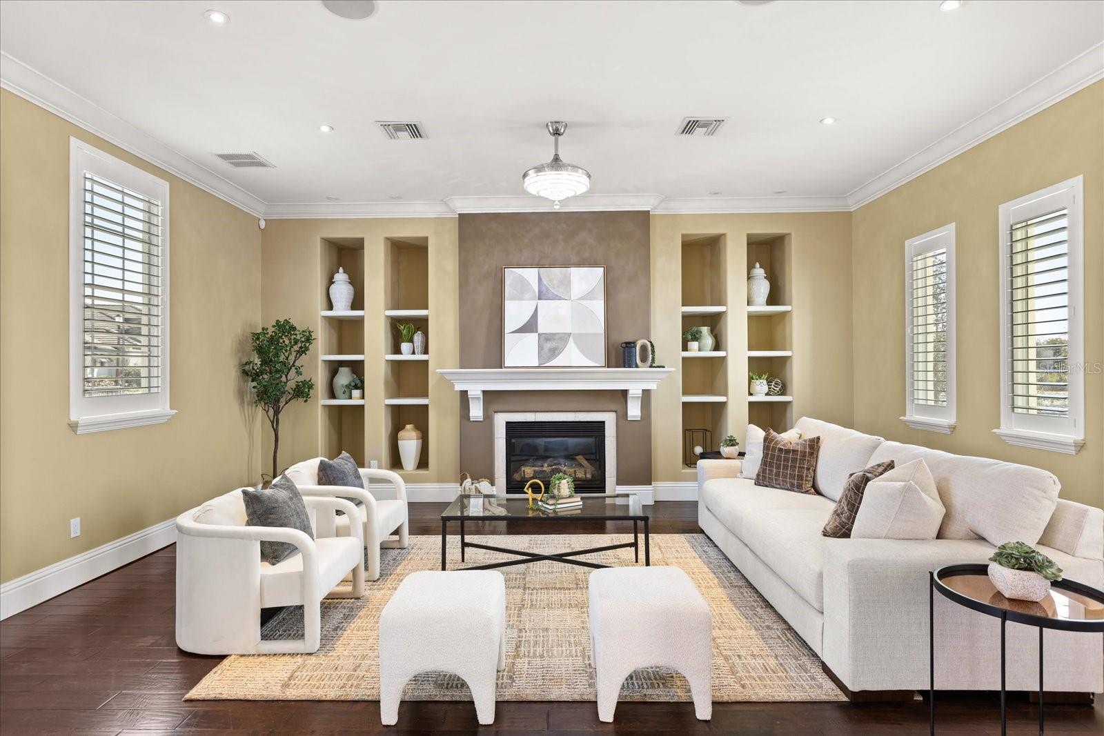 ISLAND CLUB - Residential