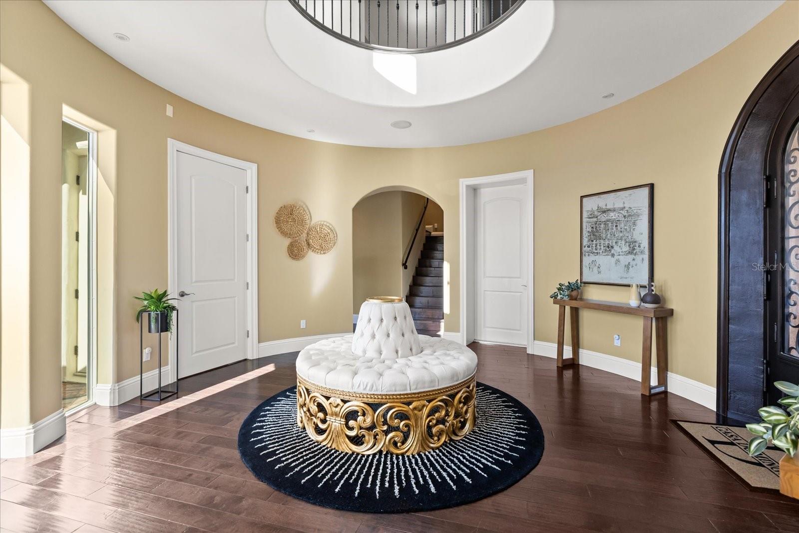 ISLAND CLUB - Residential