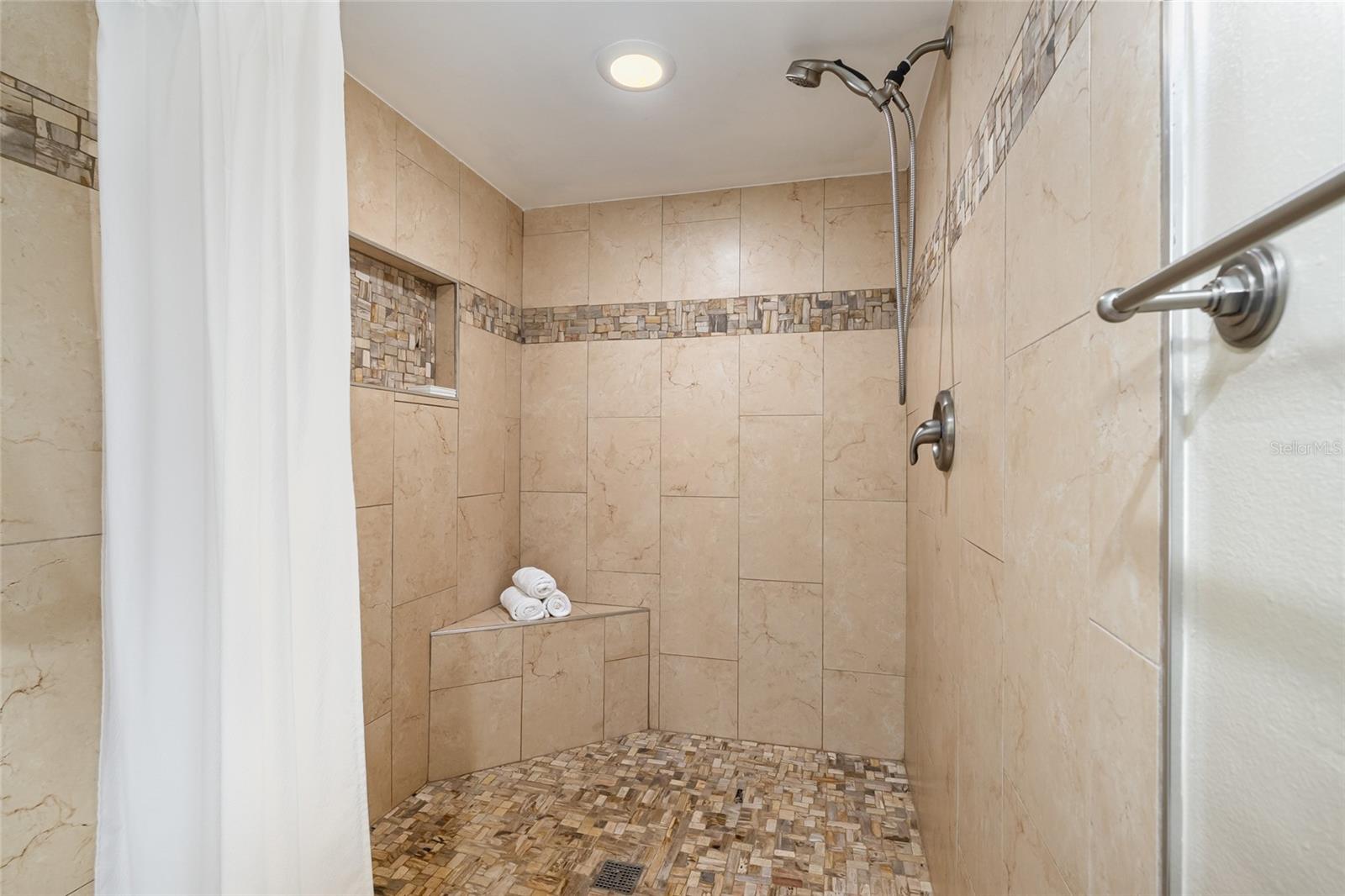 LA CITA TOWNS VILLAGE 03 - Residential