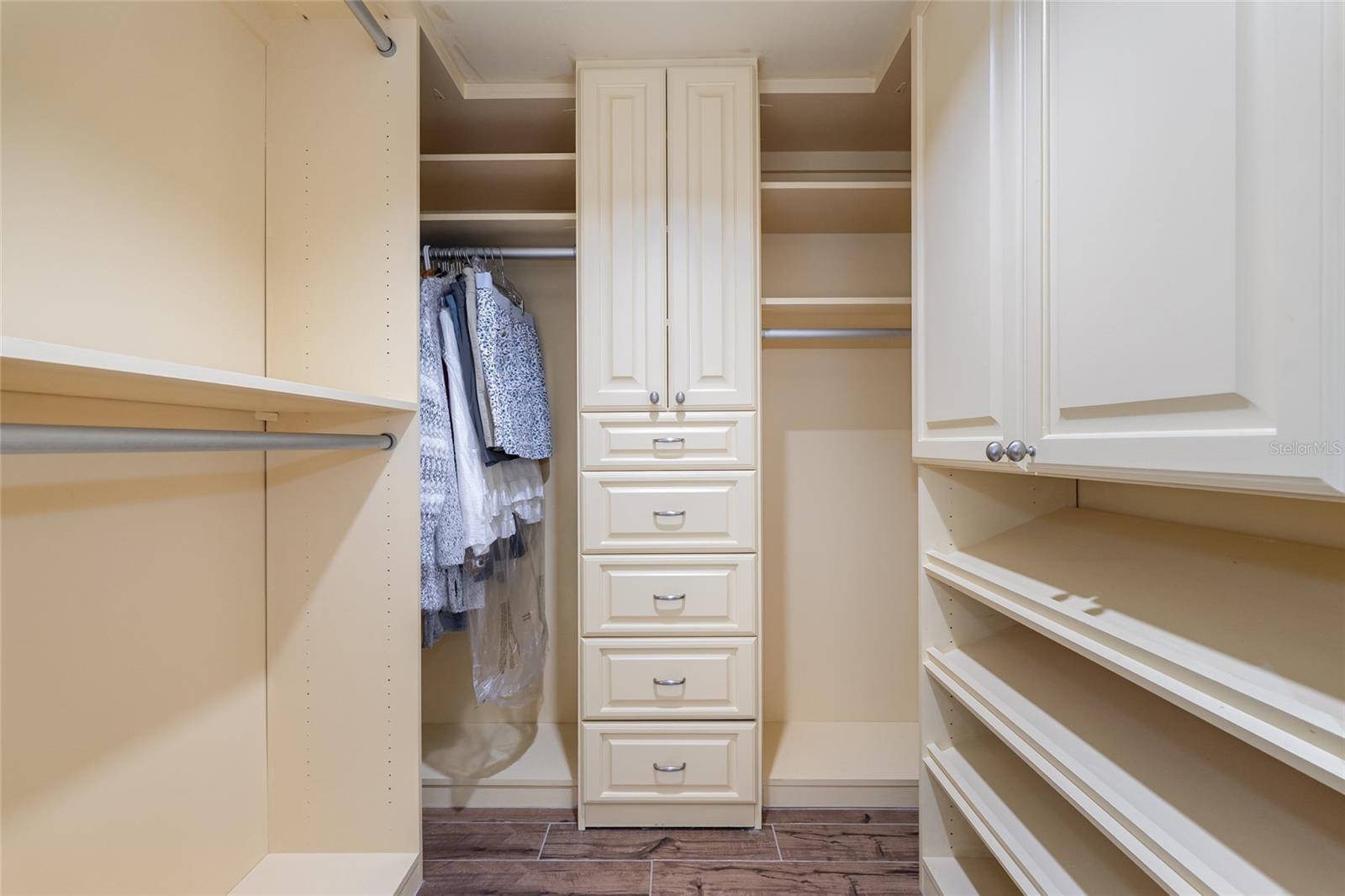 LA CITA TOWNS VILLAGE 03 - Residential