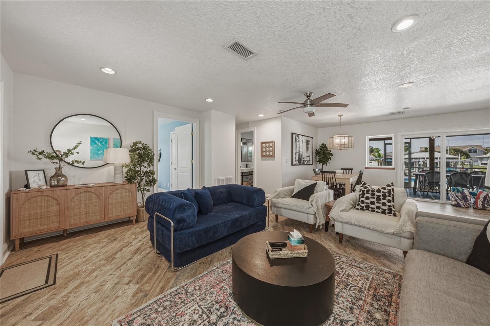 APOLLO BEACH UNIT 08 A RESUBDI - Residential