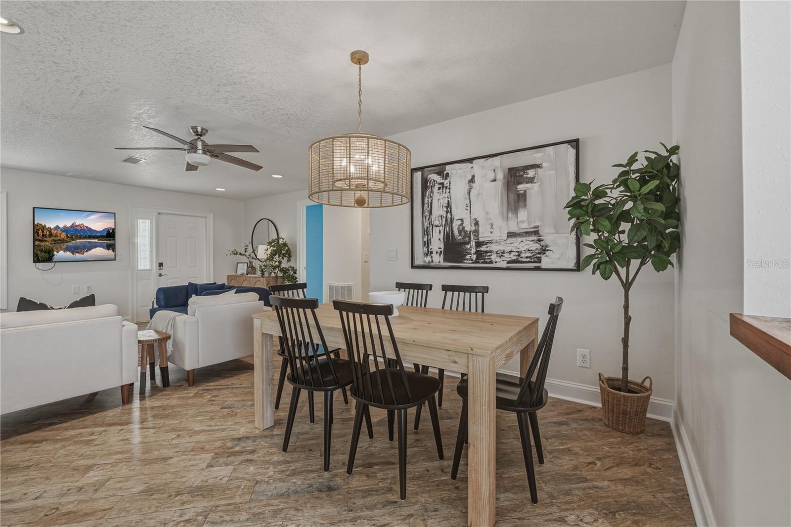 APOLLO BEACH UNIT 08 A RESUBDI - Residential
