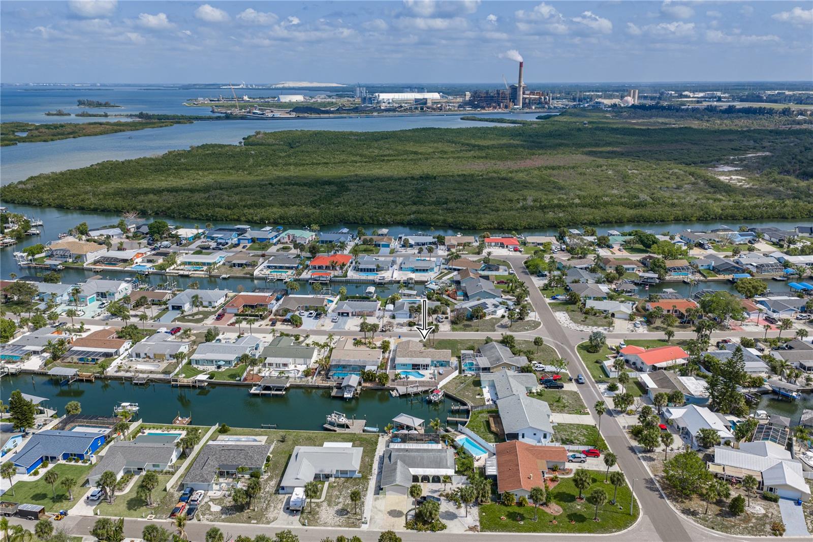 APOLLO BEACH UNIT 08 A RESUBDI - Residential