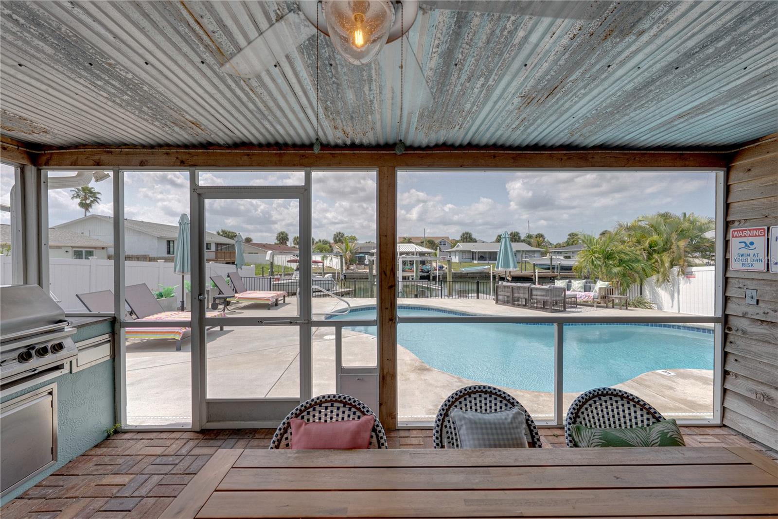 APOLLO BEACH UNIT 08 A RESUBDI - Residential