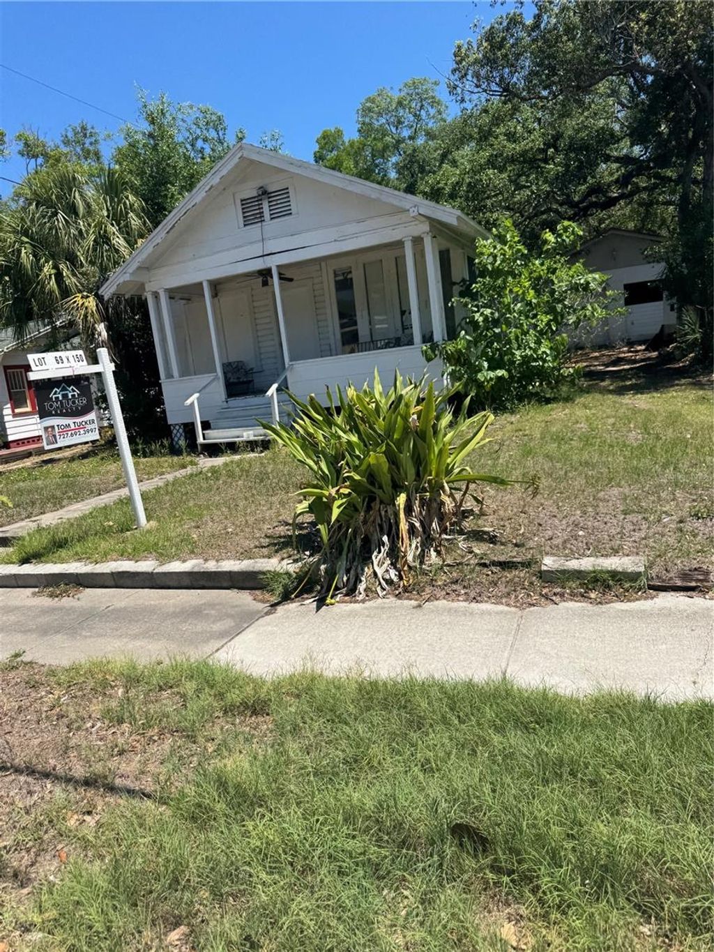 Photo of 707 S Prospect Avenue, Clearwater, FL 33756 (MLS # TB8494013)