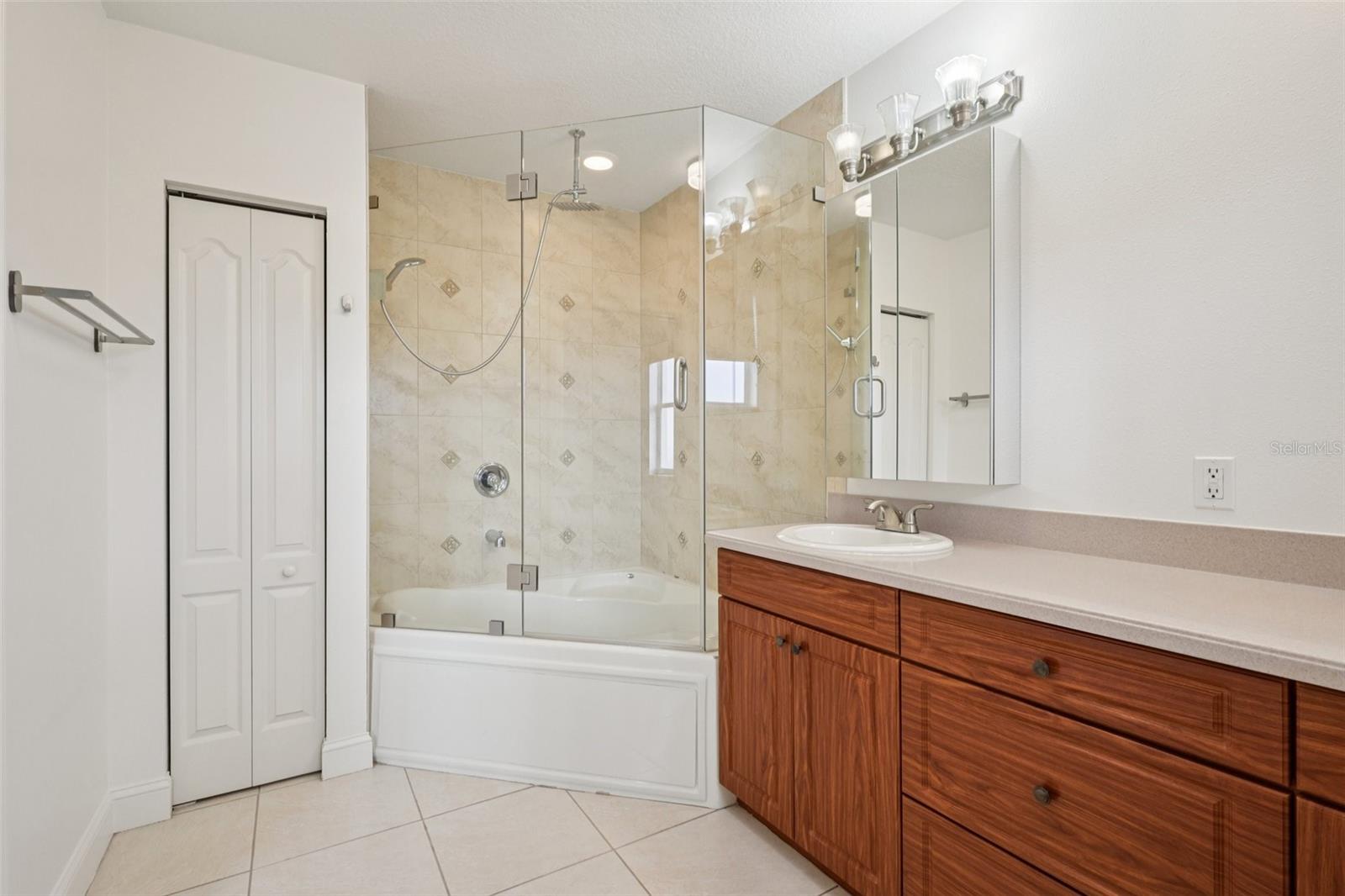 ORION BLDG CONDO THE - Residential